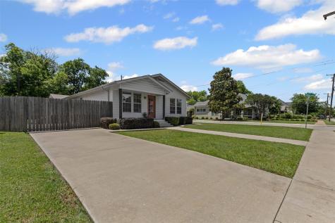 213 N Pendell Avenue Cleburne TX 76033