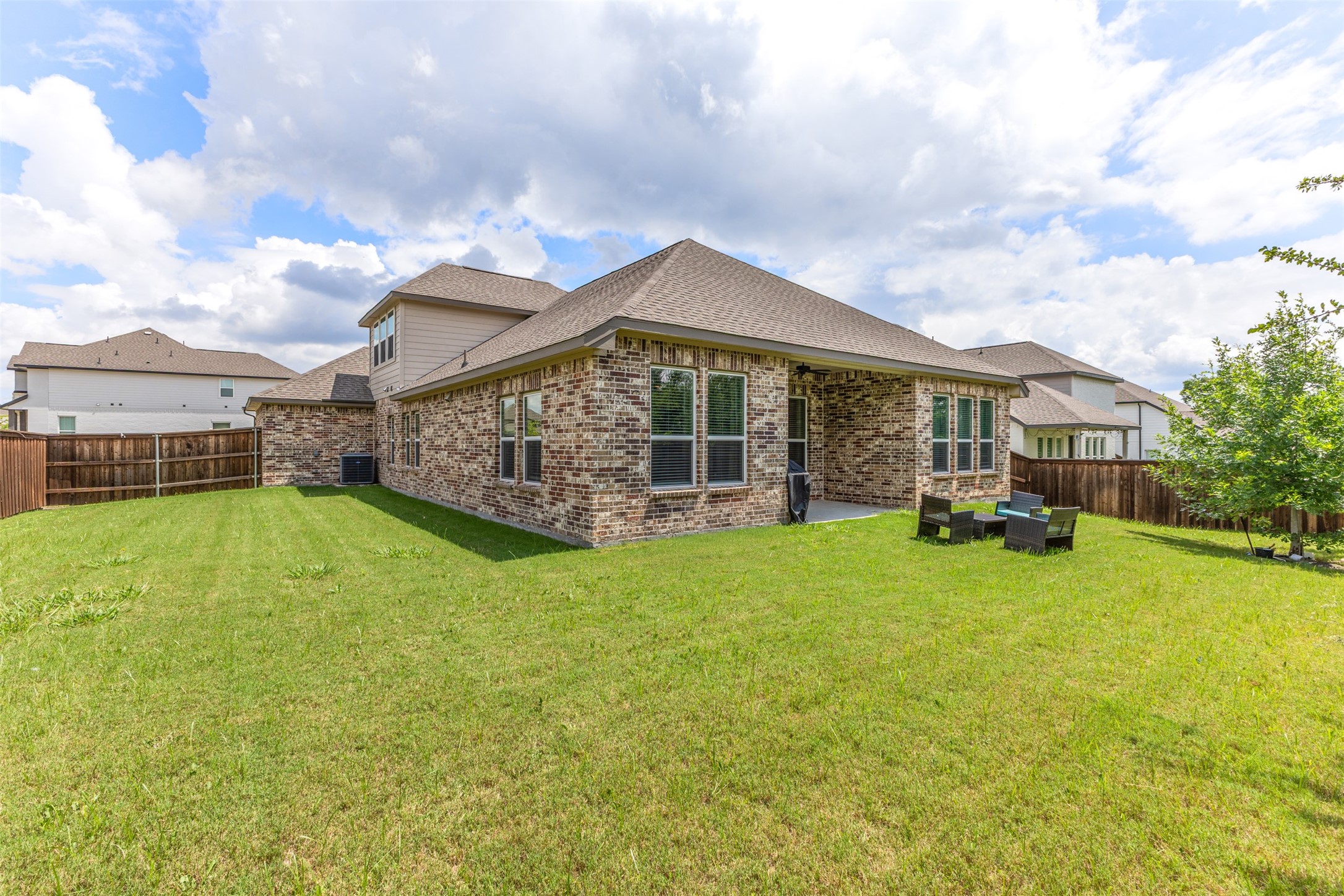 5839 Heatherwood Drive Sachse TX 75048
