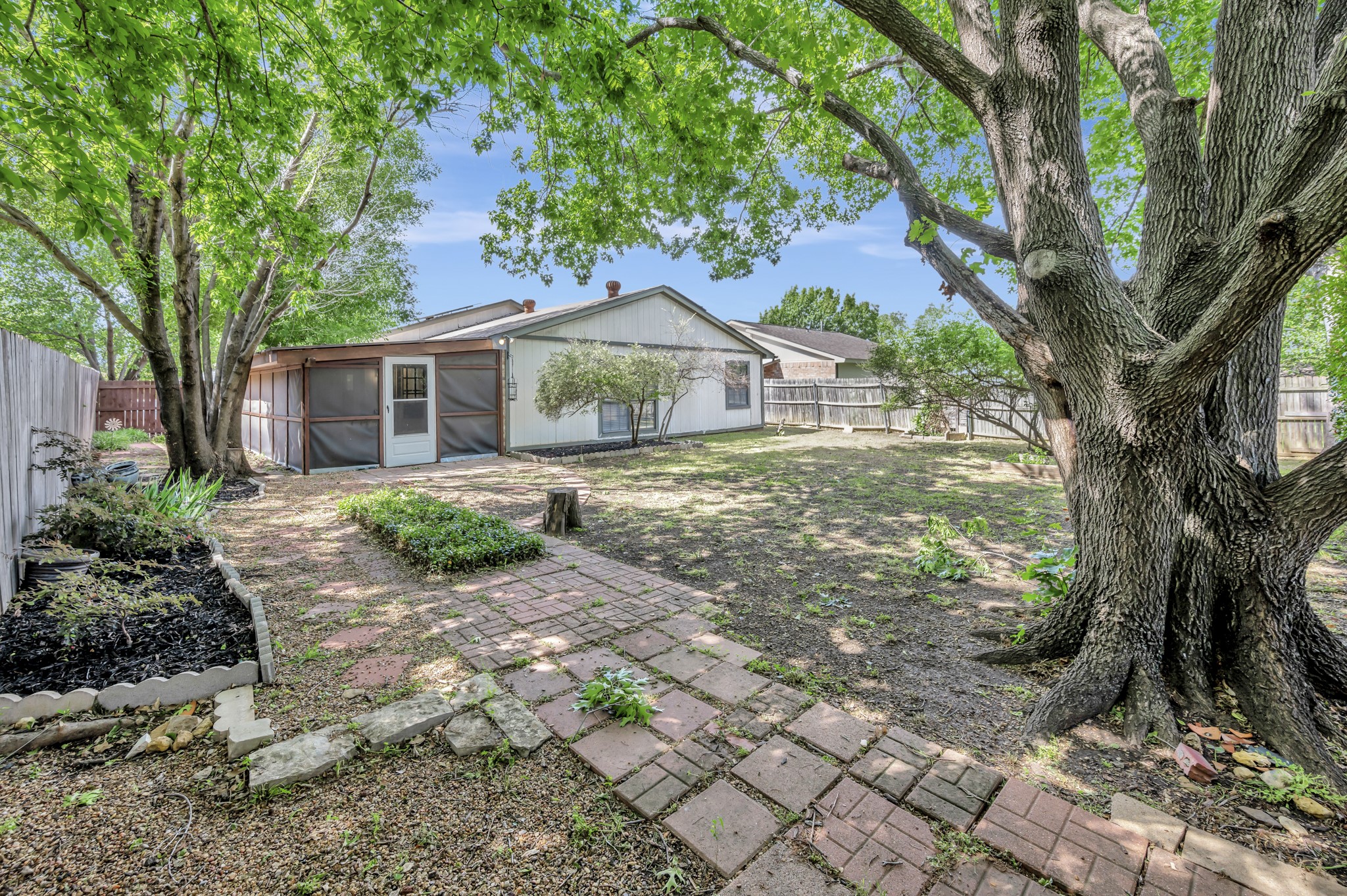4745 Rose Of Sharon Lane Fort Worth TX 76137