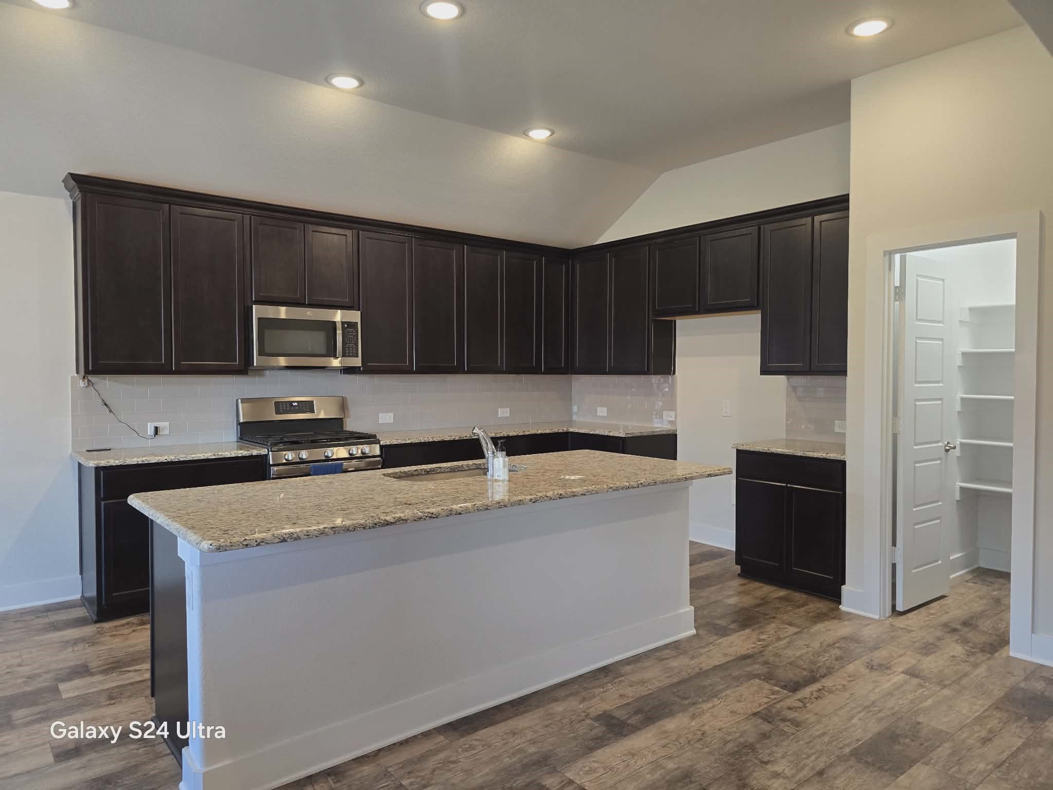 126 Creekside Drive Sanger TX 76266