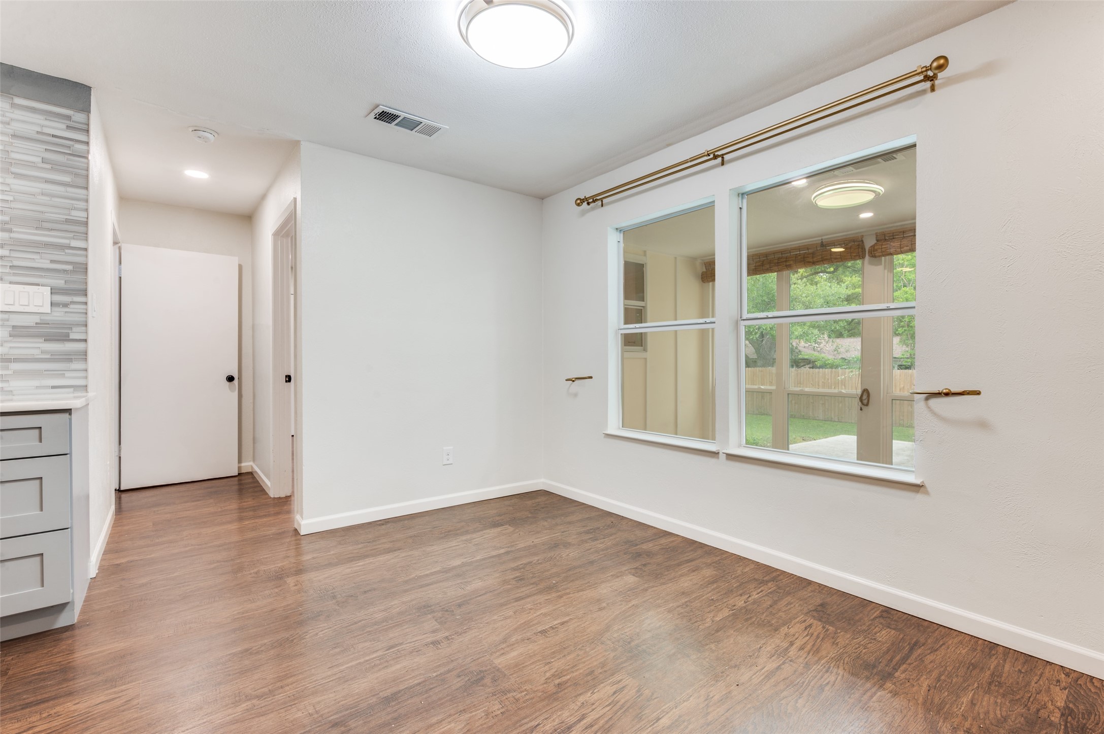 1318 E Windsor Drive Denton TX 76209