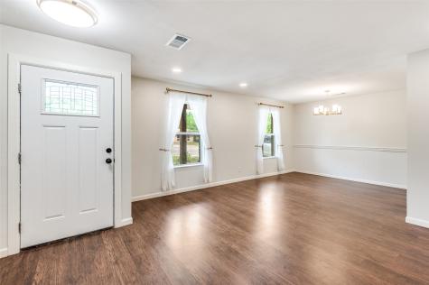 1318 E Windsor Drive Denton TX 76209