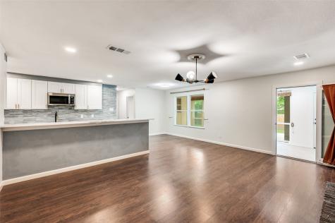 1318 E Windsor Drive Denton TX 76209