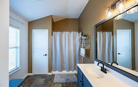 7601 Tin Cup Drive Arlington TX 76001