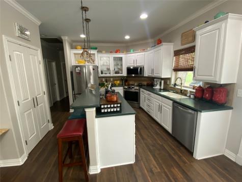 17978 Cr 445 Cross Plains TX 76443