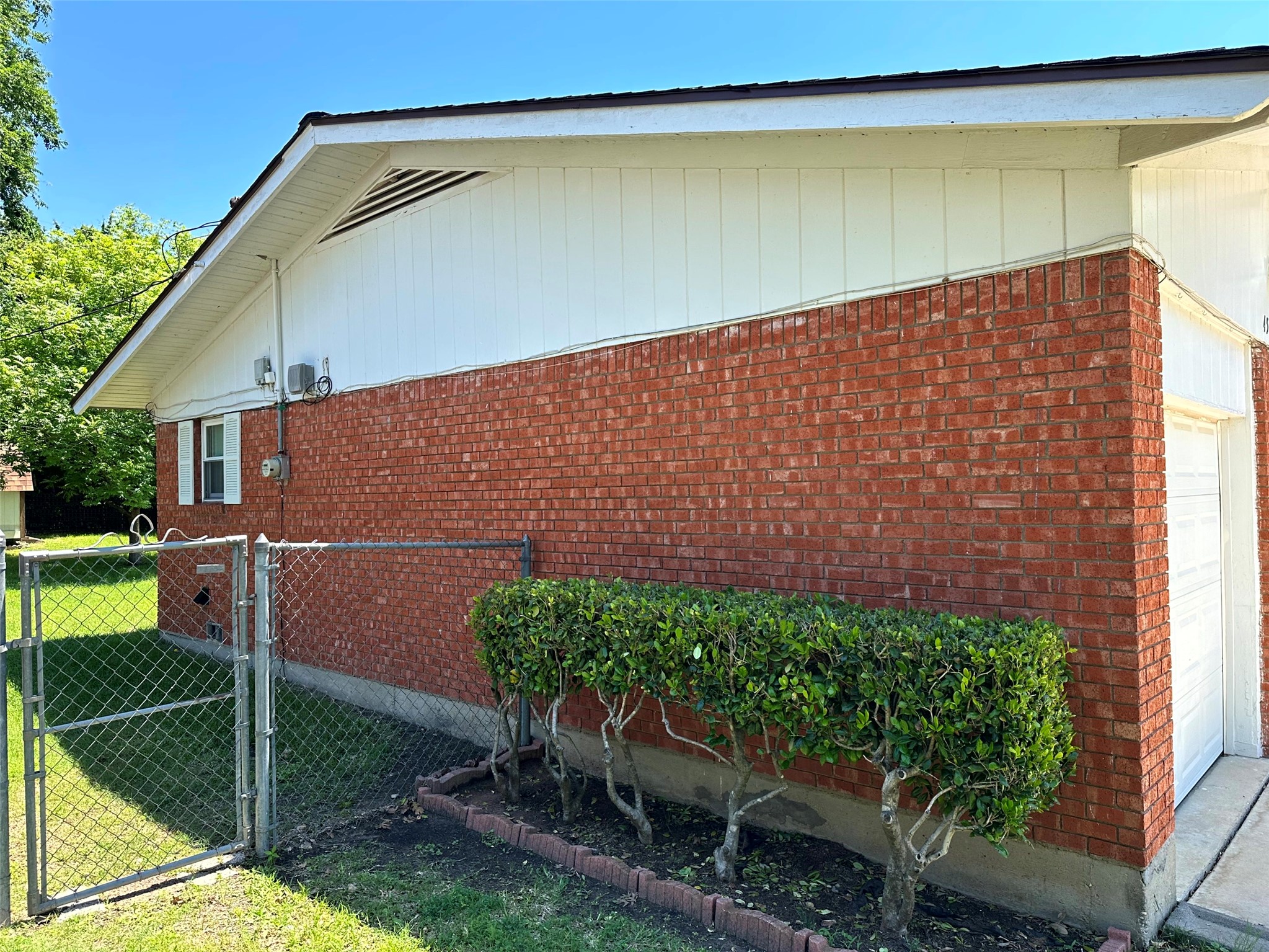 4517 Owendale Drive Benbrook TX 76116