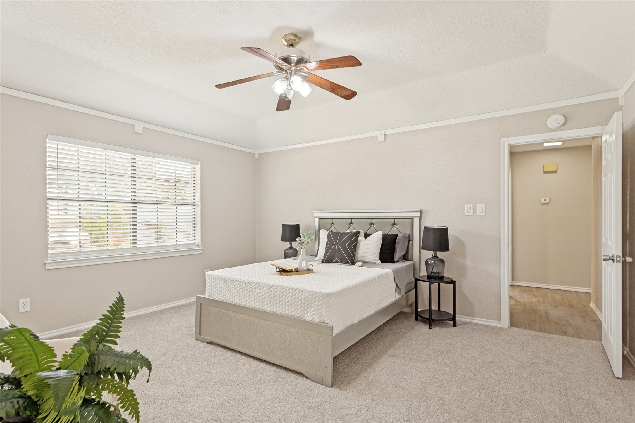 4201 High Mesa Court Arlington TX 76016