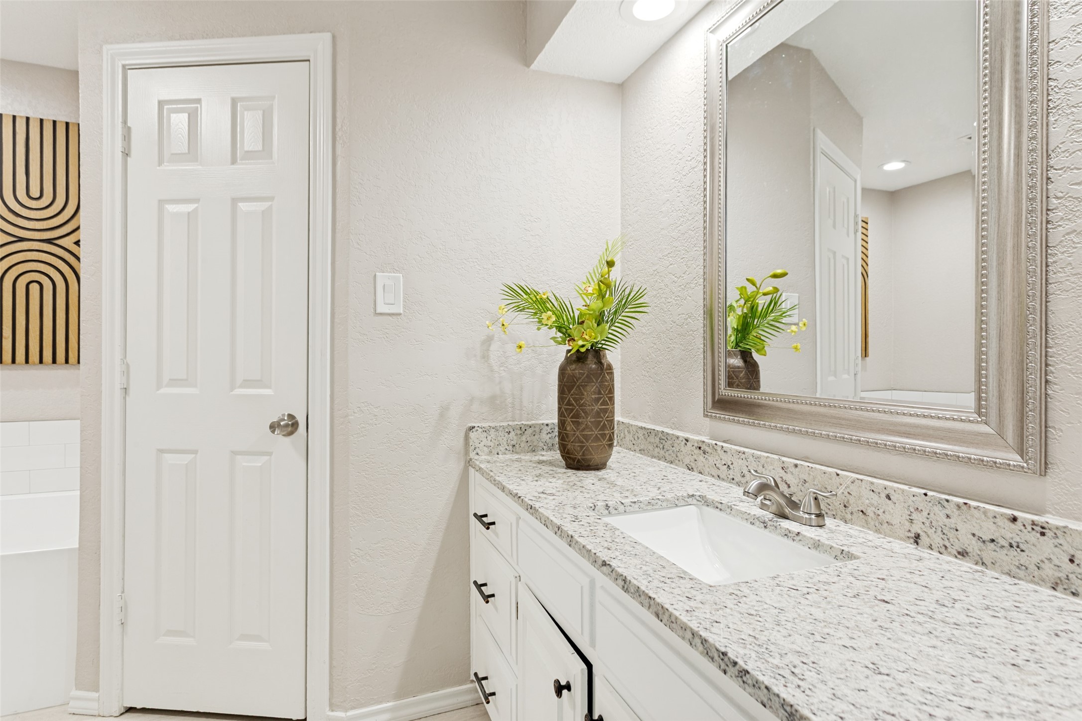 4201 High Mesa Court Arlington TX 76016