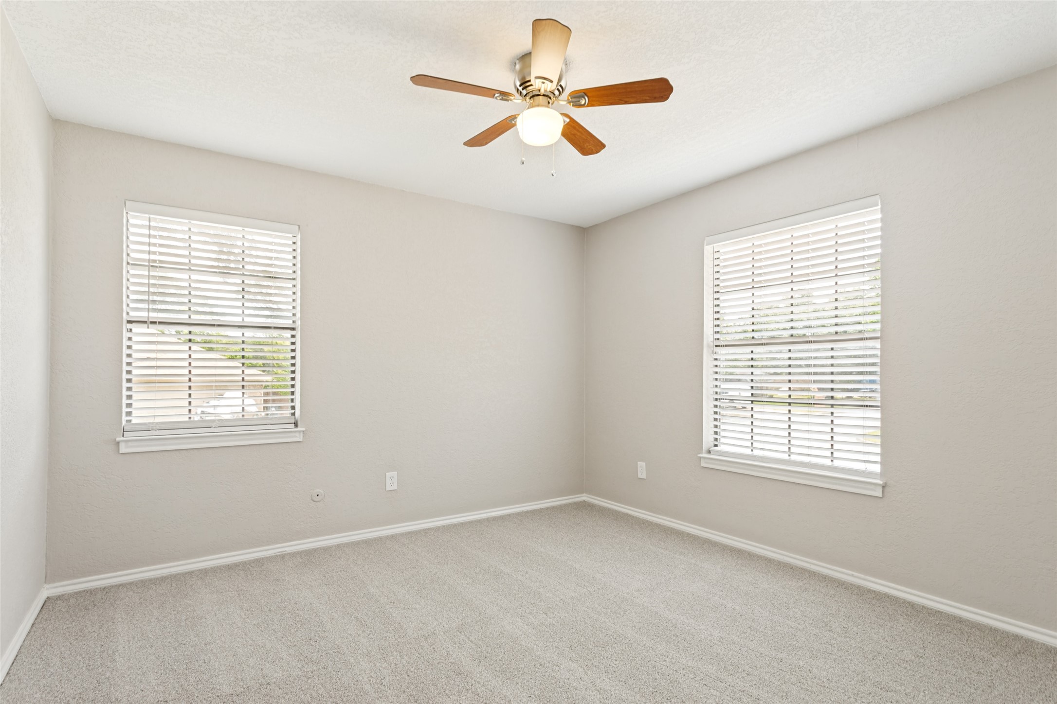 4201 High Mesa Court Arlington TX 76016