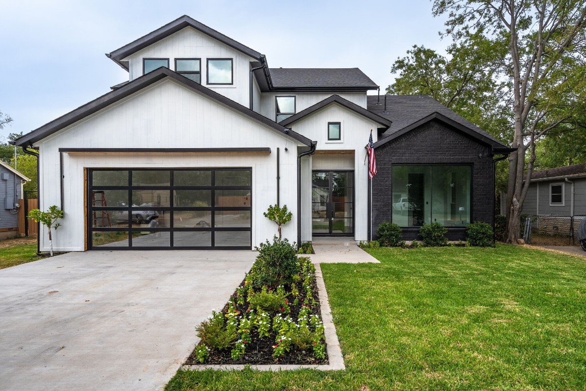 618 N Delaware Street Irving TX 75061