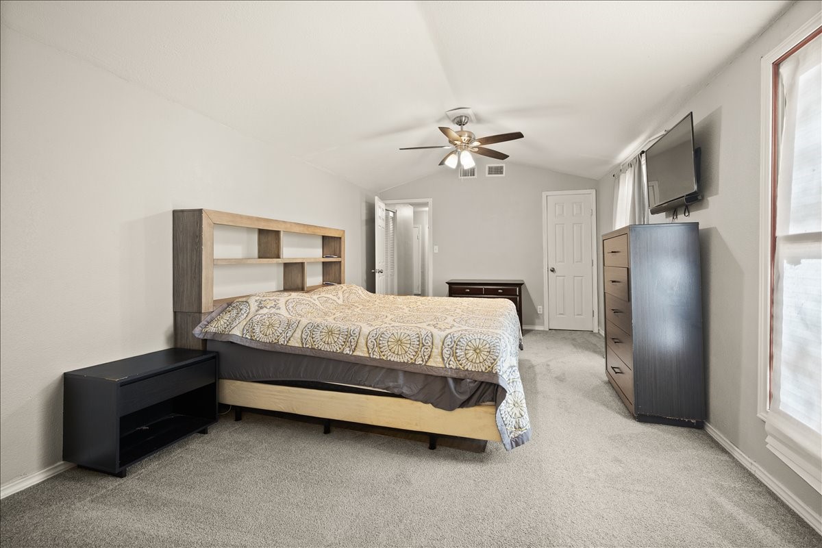 100 Sands Drive Azle TX 76020