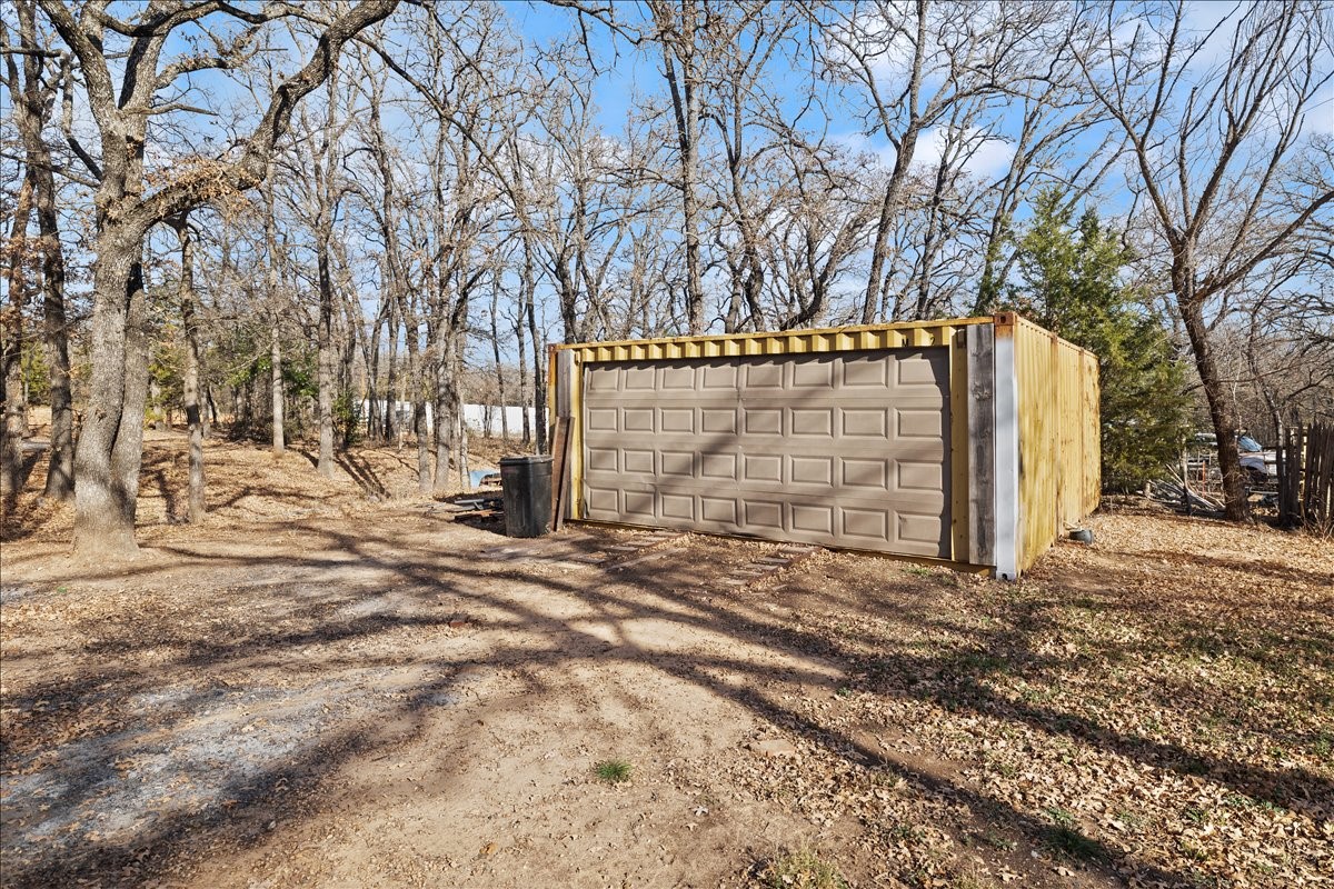 100 Sands Drive Azle TX 76020
