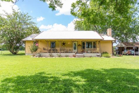 2439 Rs County Road 3410 Emory TX 75440