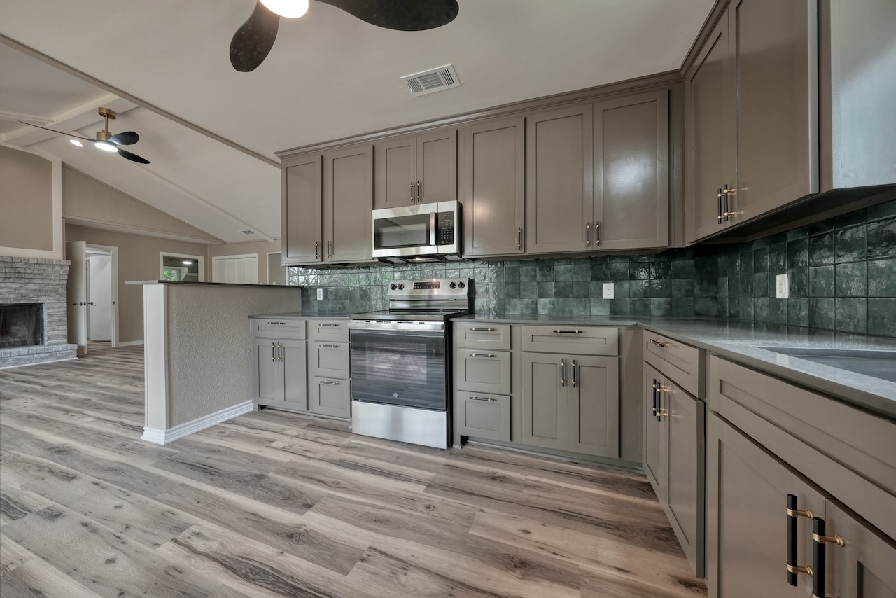 1221 Chateau Lane Hideaway TX 75771