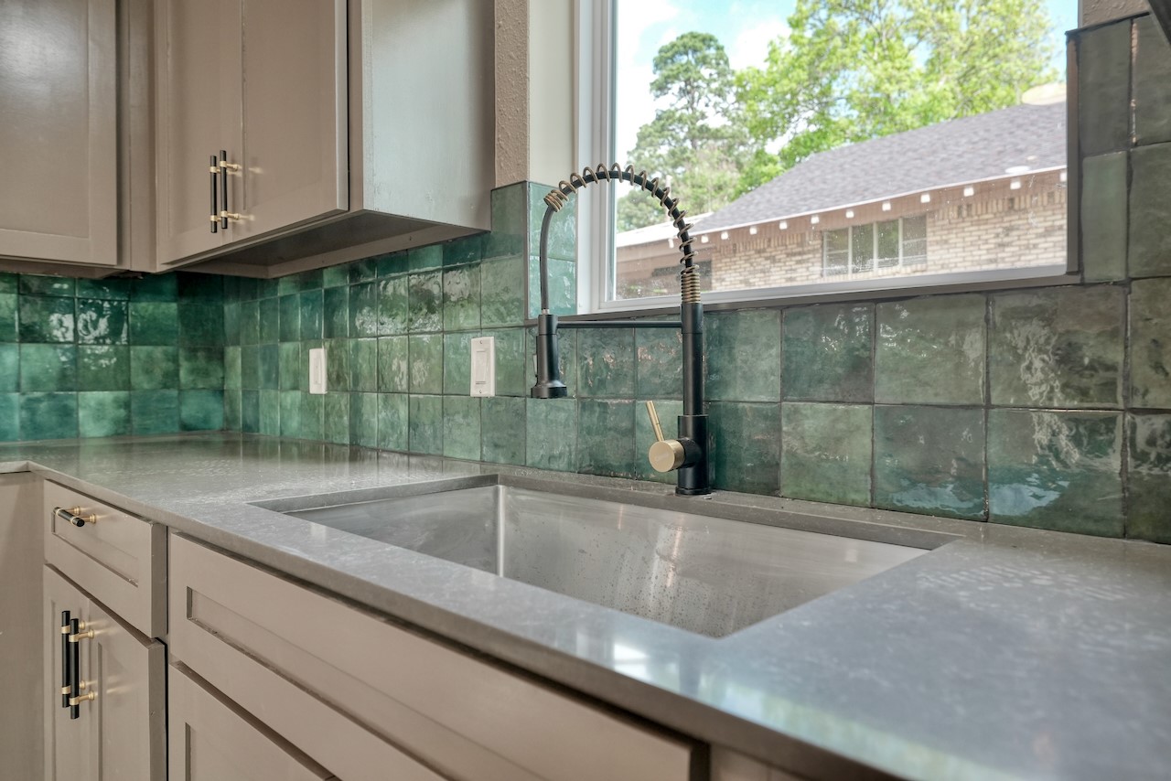 1221 Chateau Lane Hideaway TX 75771