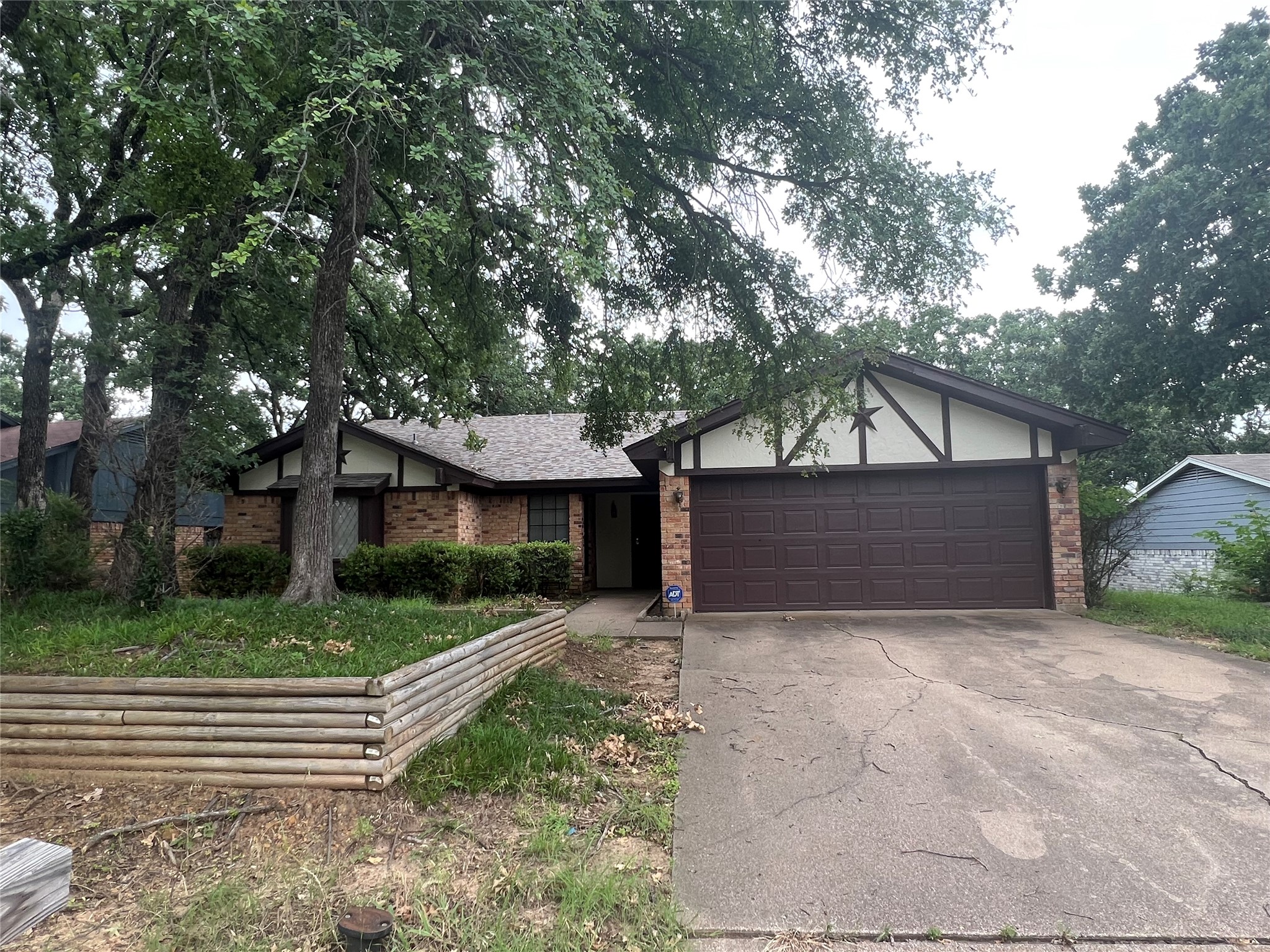 7604 Craig Street Fort Worth TX 76112