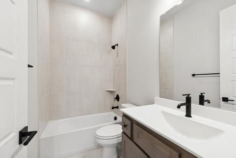 514 Long Trail Mansfield TX 76063