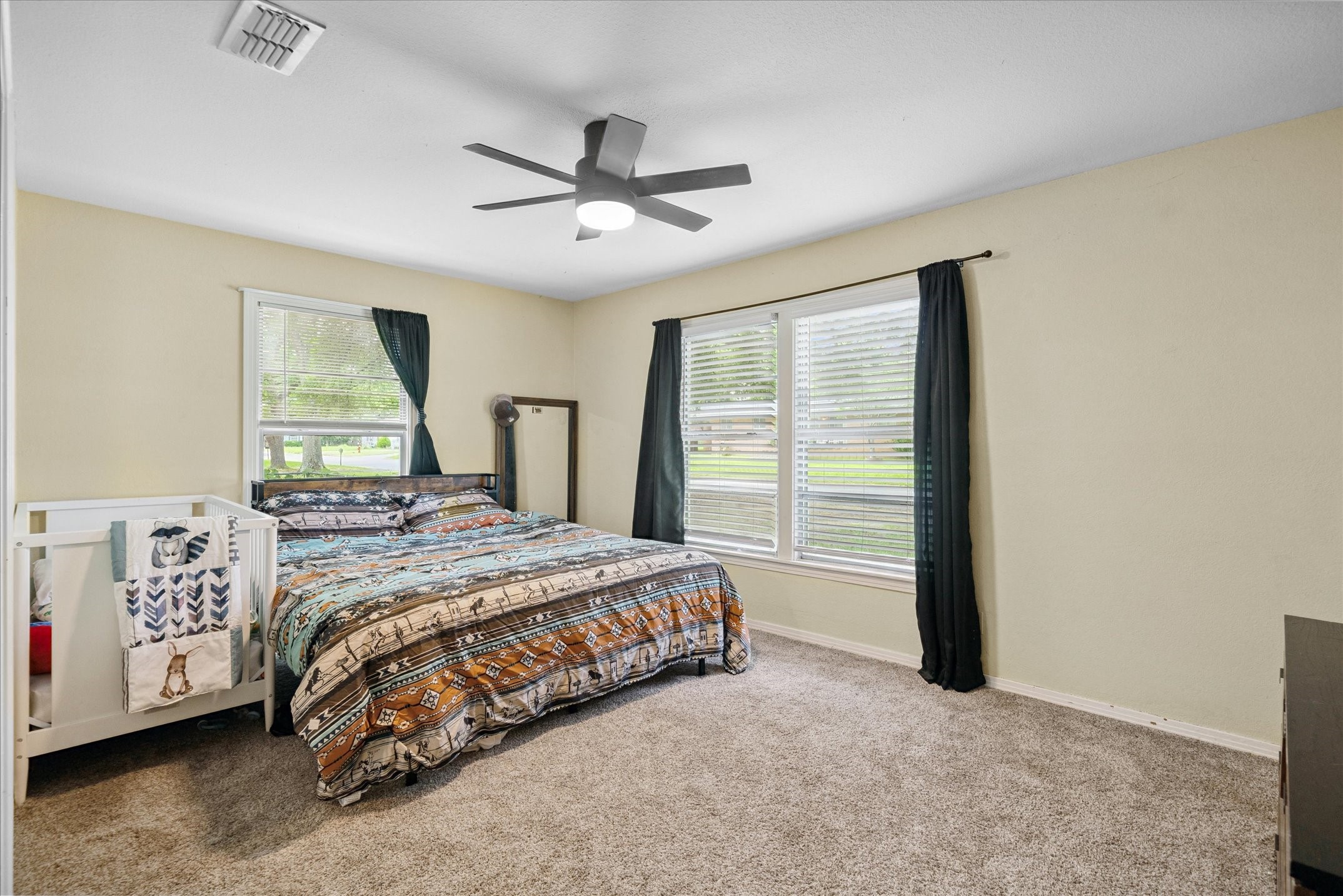 189 S Pine Street Van TX 75790