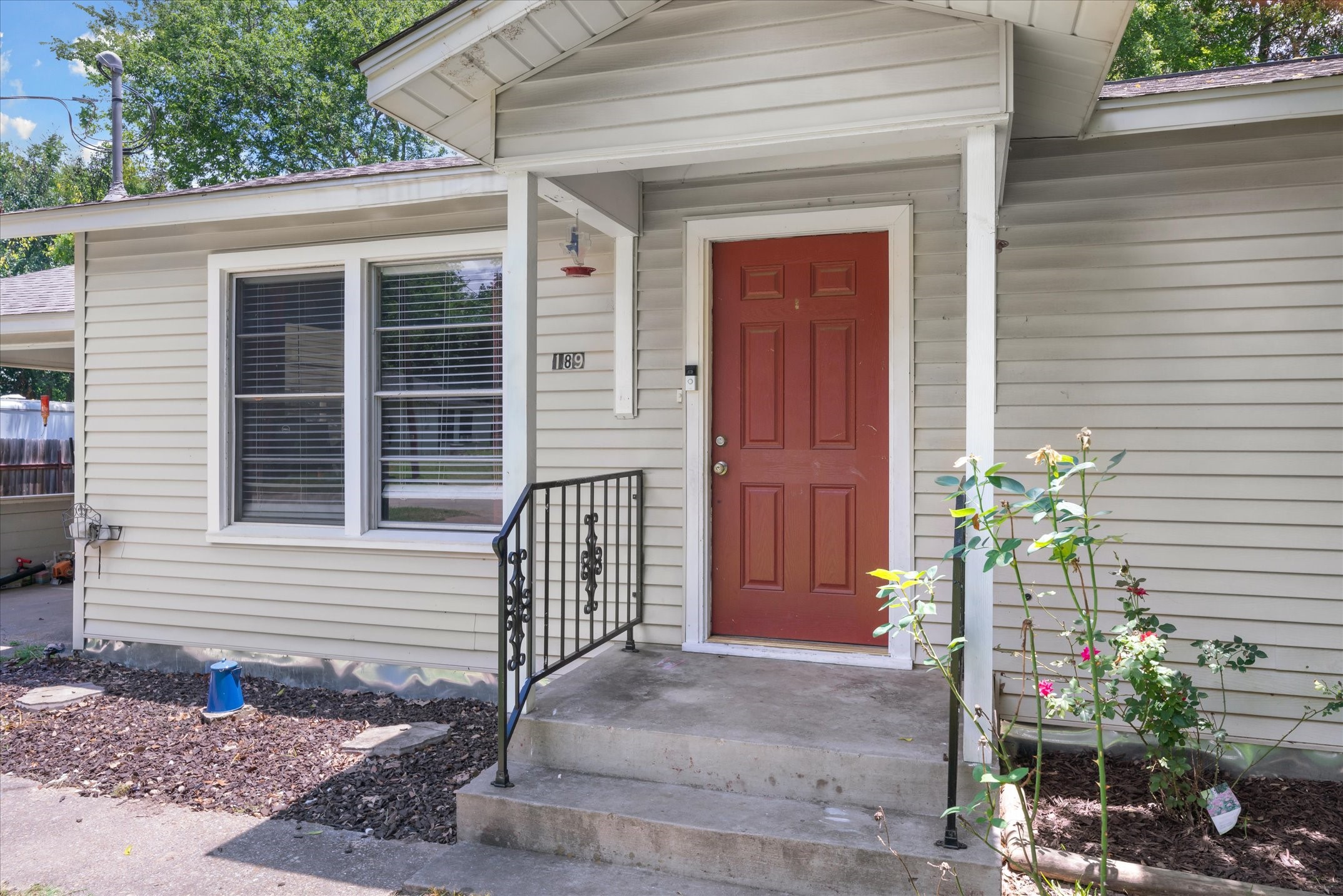 189 S Pine Street Van TX 75790