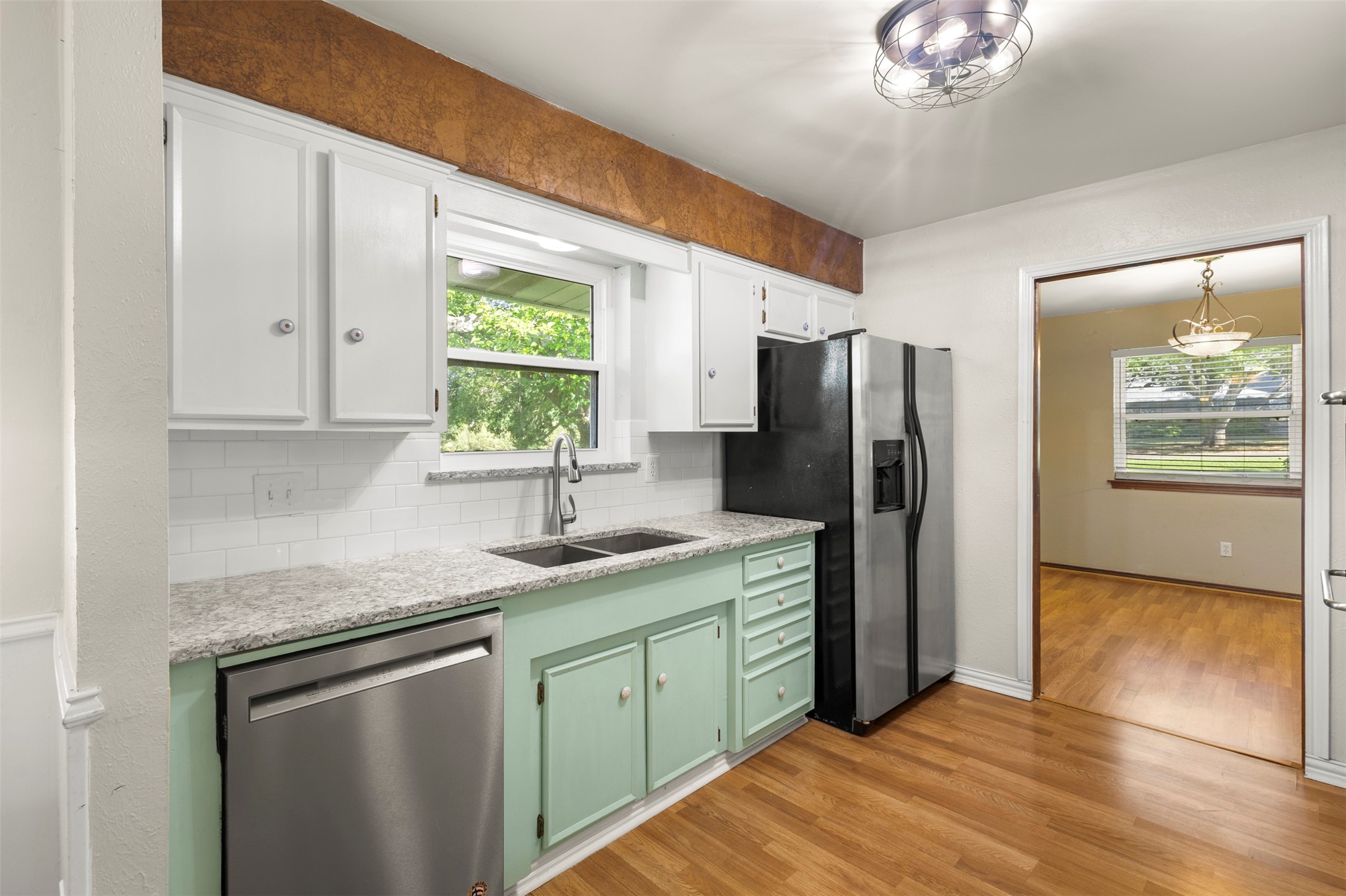 103 Cedar Drive Oak Leaf TX 75154