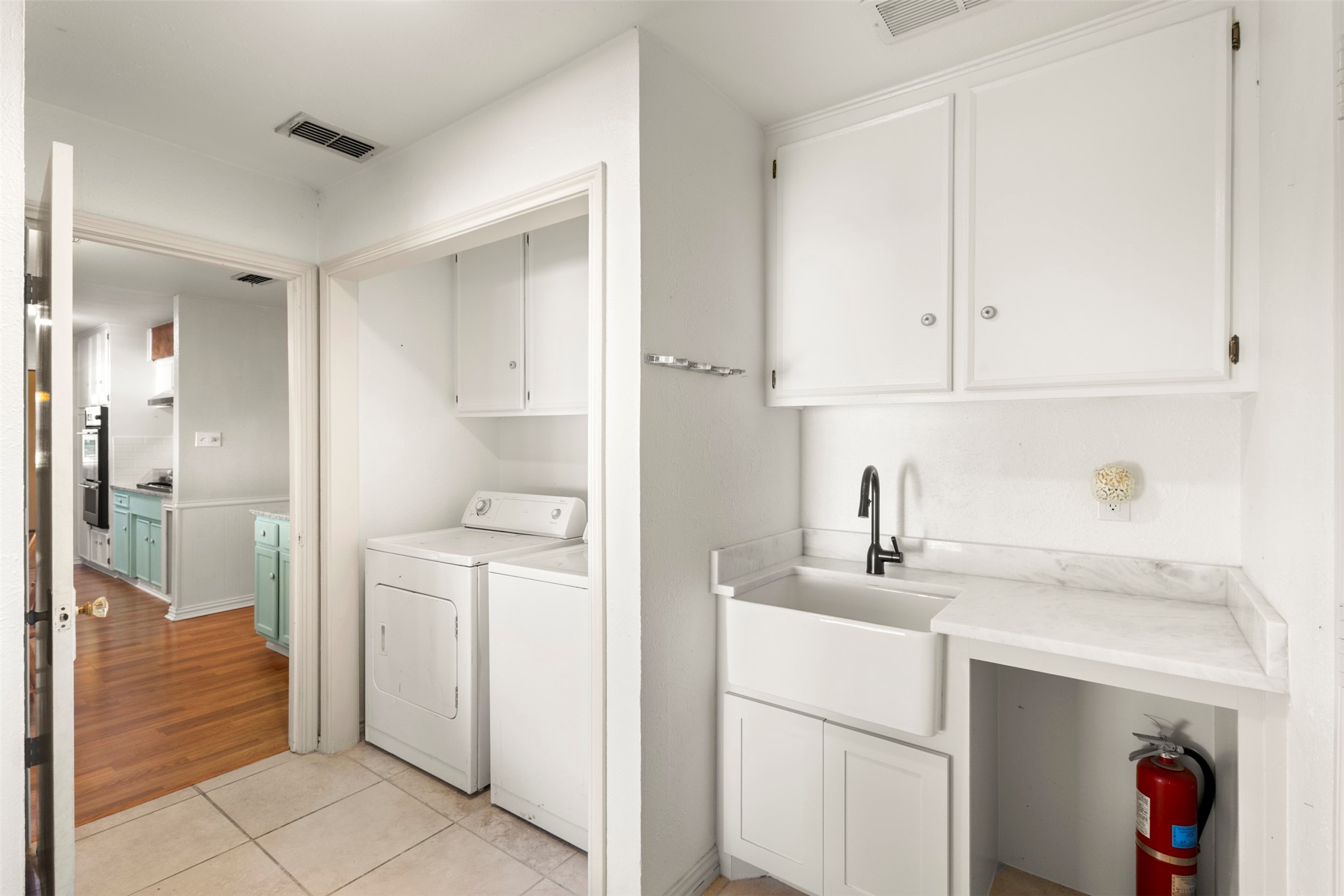 103 Cedar Drive Oak Leaf TX 75154