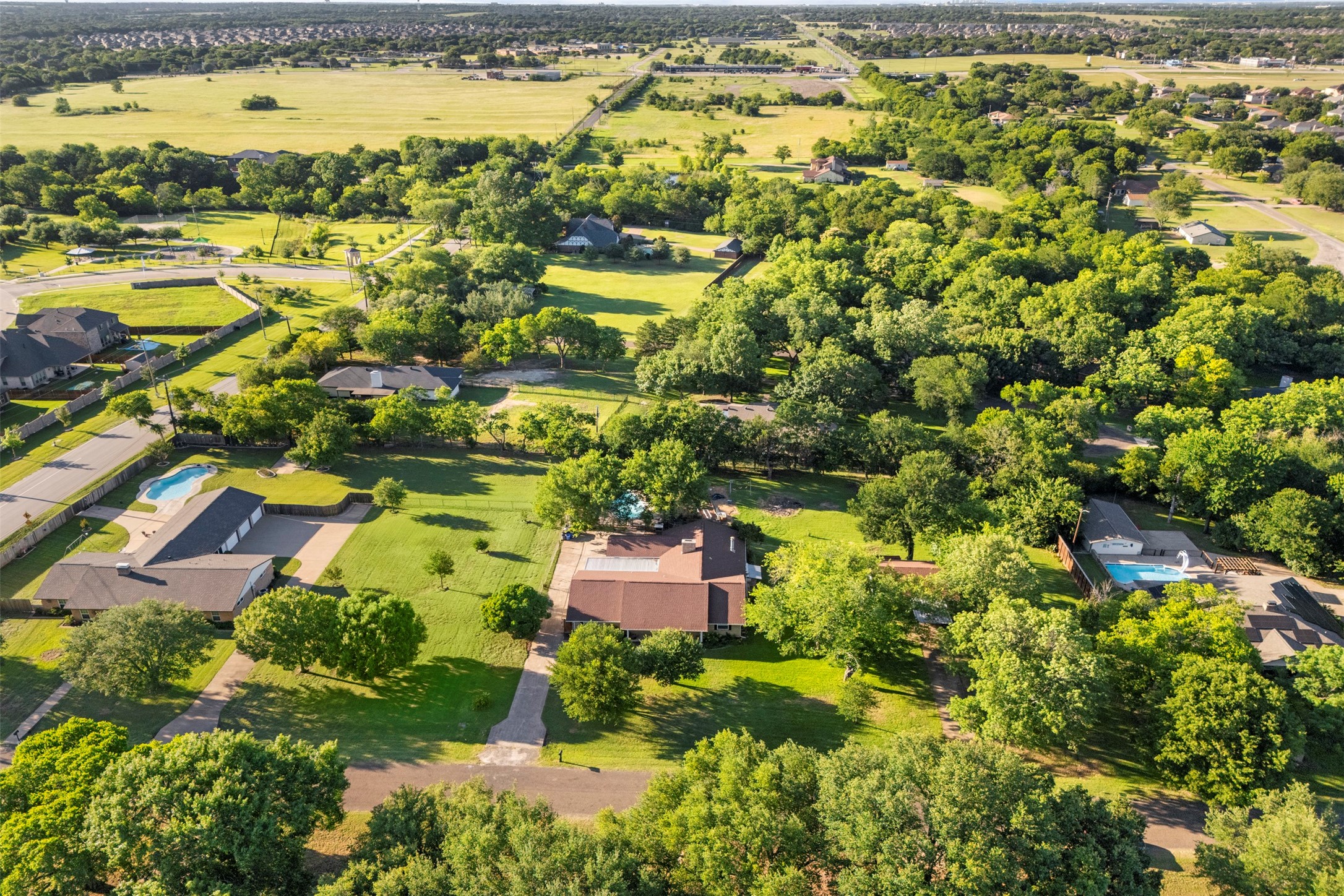 103 Cedar Drive Oak Leaf TX 75154