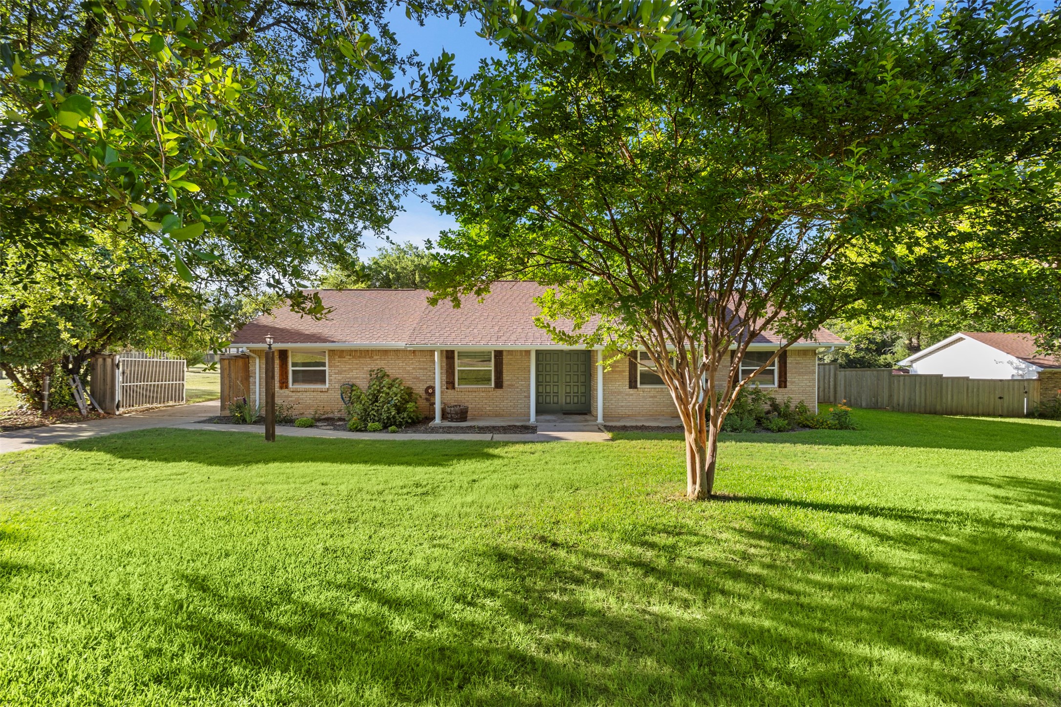 103 Cedar Drive Oak Leaf TX 75154