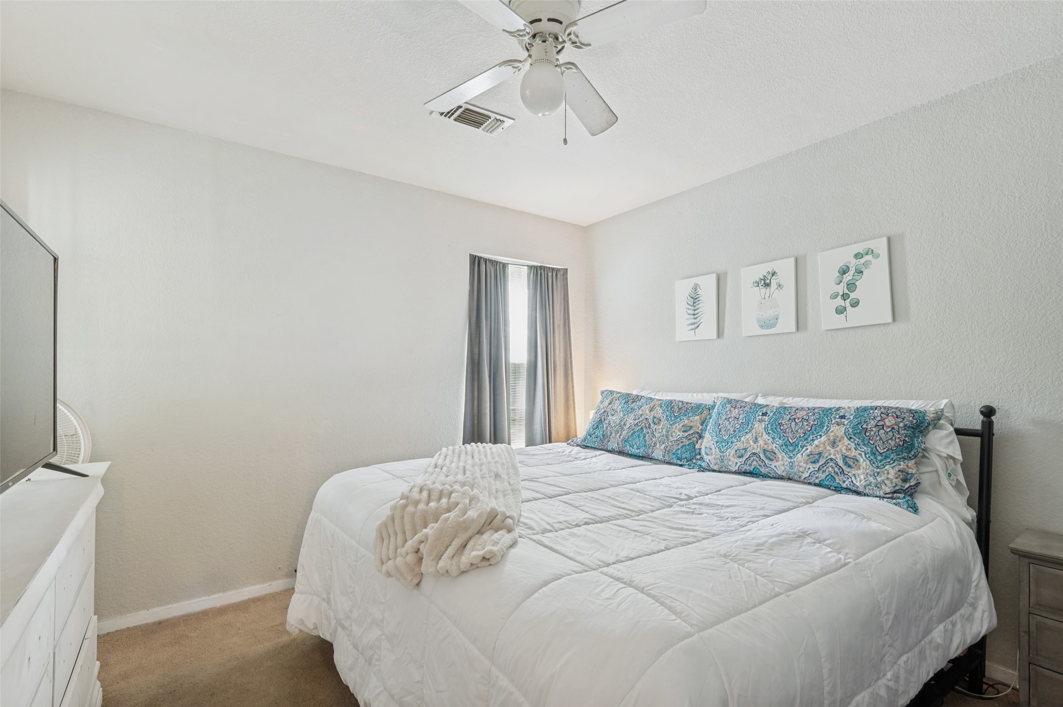2418 W 5th Street Irving TX 75060