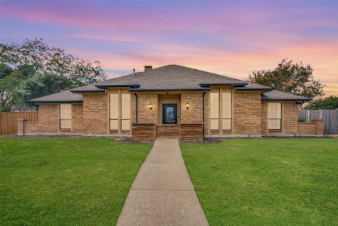 6814 Fawn Valley Place Rowlett TX 75089
