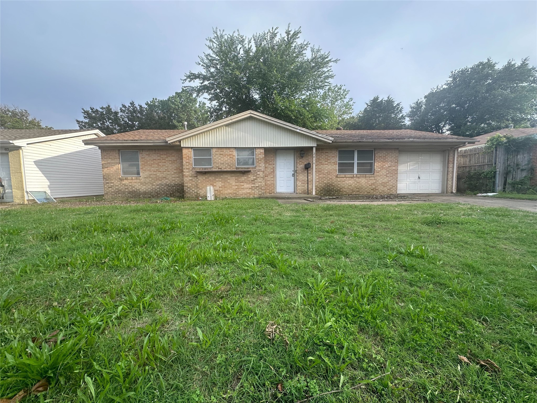 2814 Yale Street Irving TX 75061