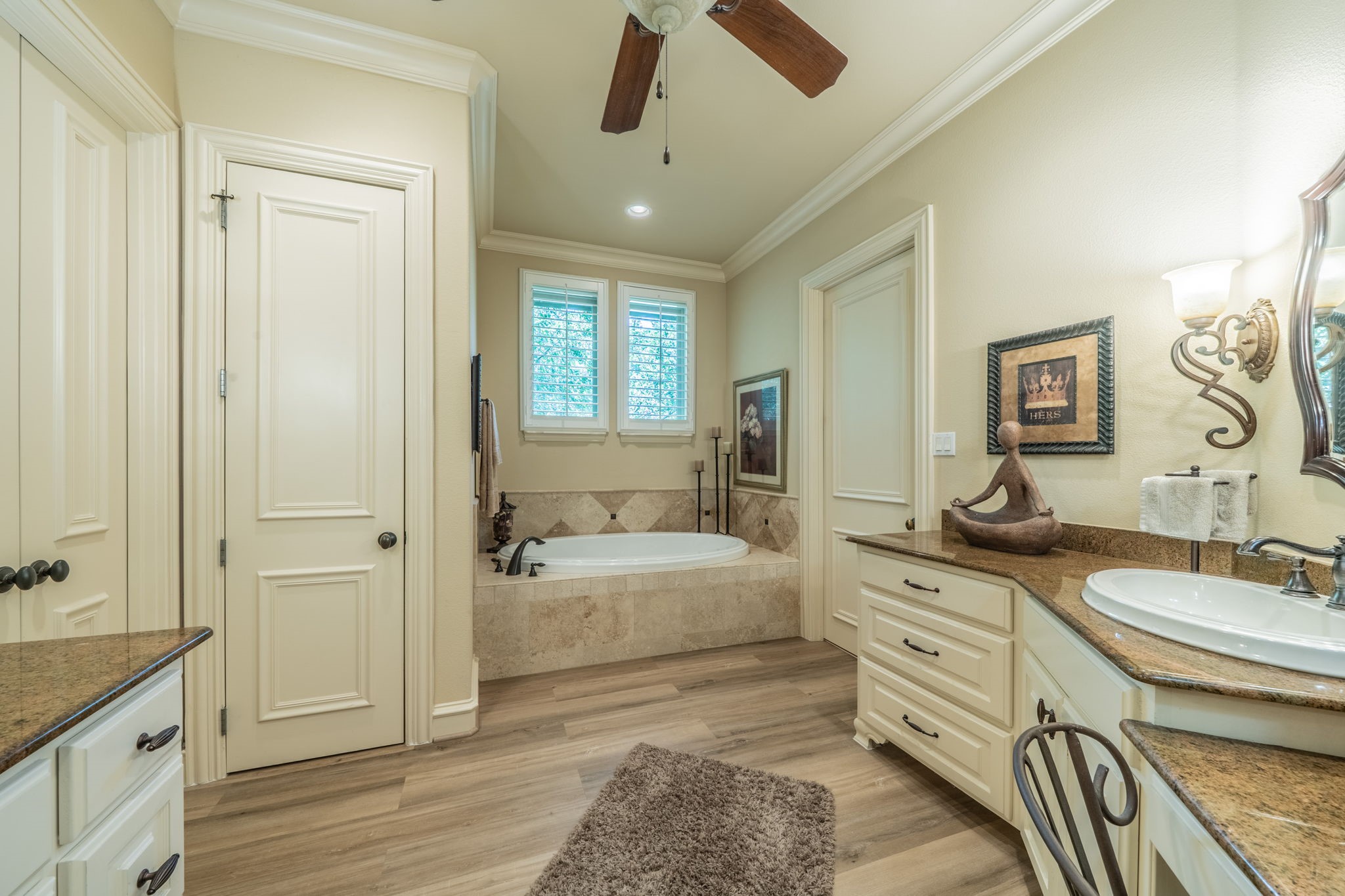 1811 Magic Valley Lane Cedar Hill TX 75104
