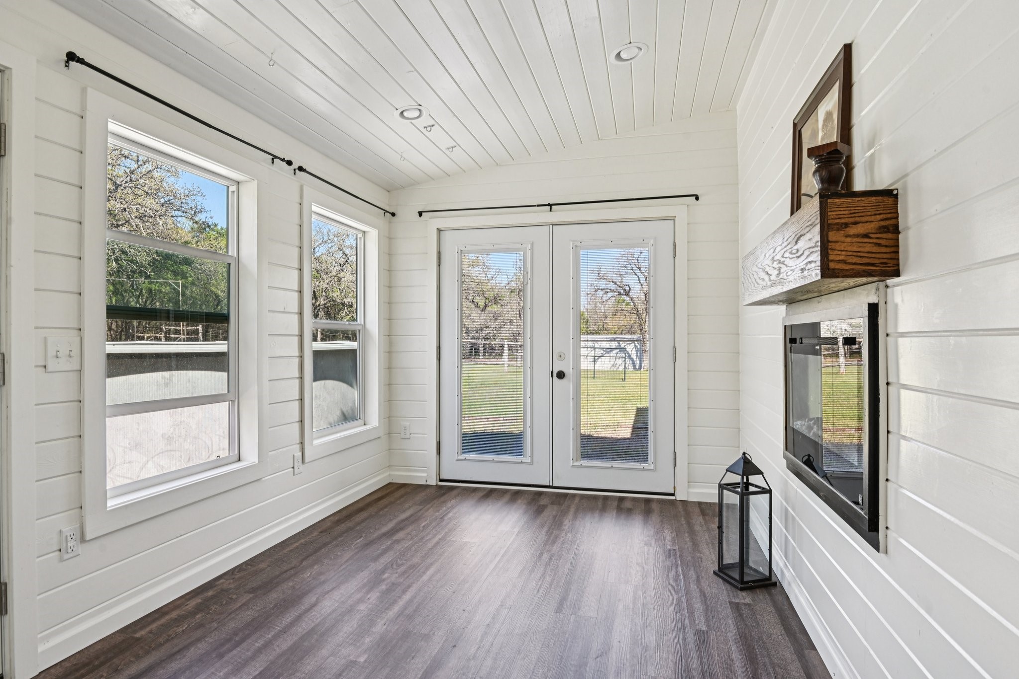 203 Private Road 215 Whitney TX 76692