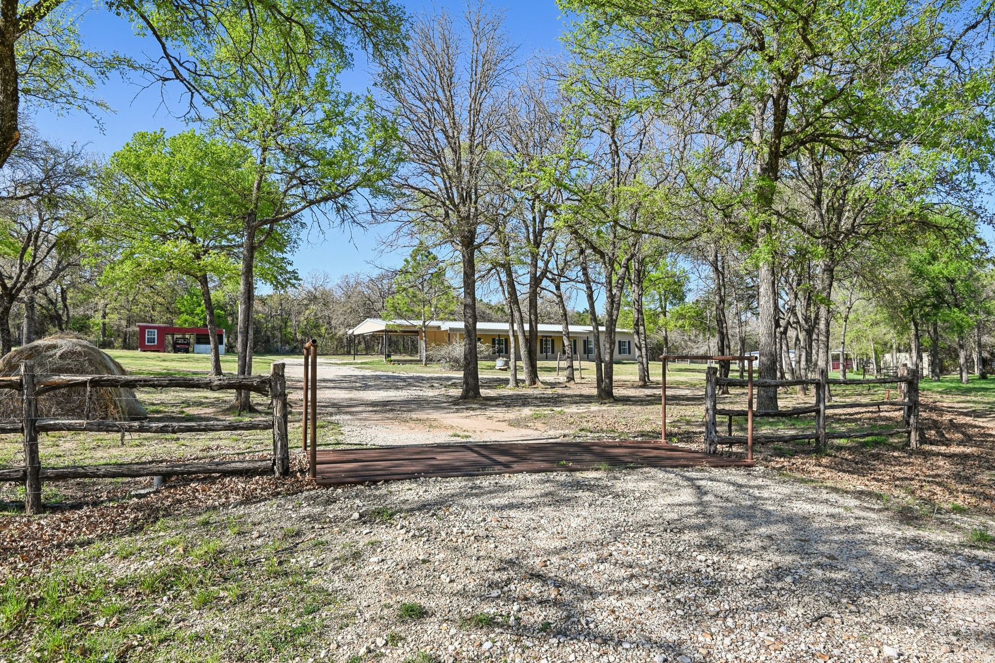 203 Private Road 215 Whitney TX 76692