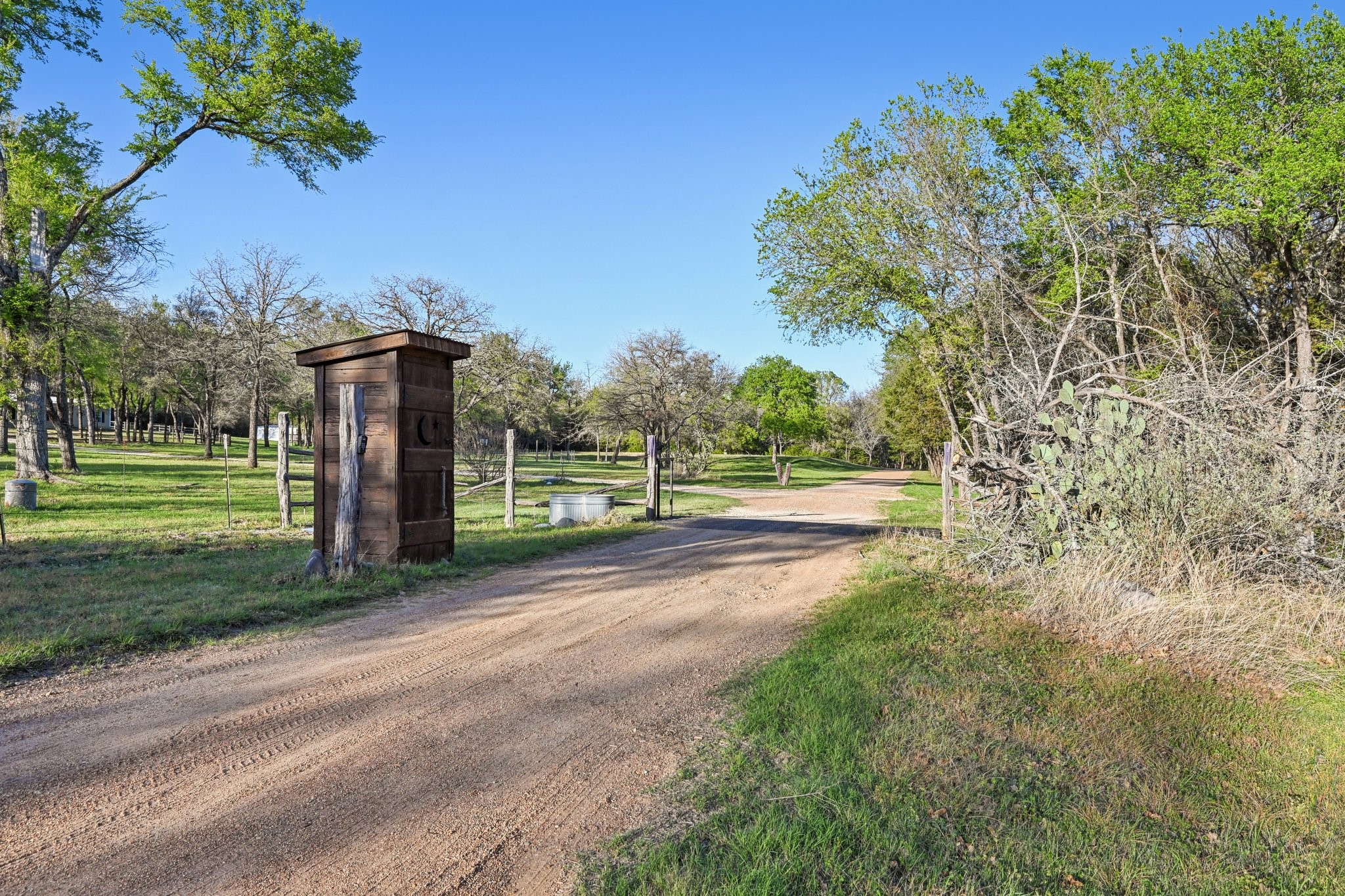 203 Private Road 215 Whitney TX 76692