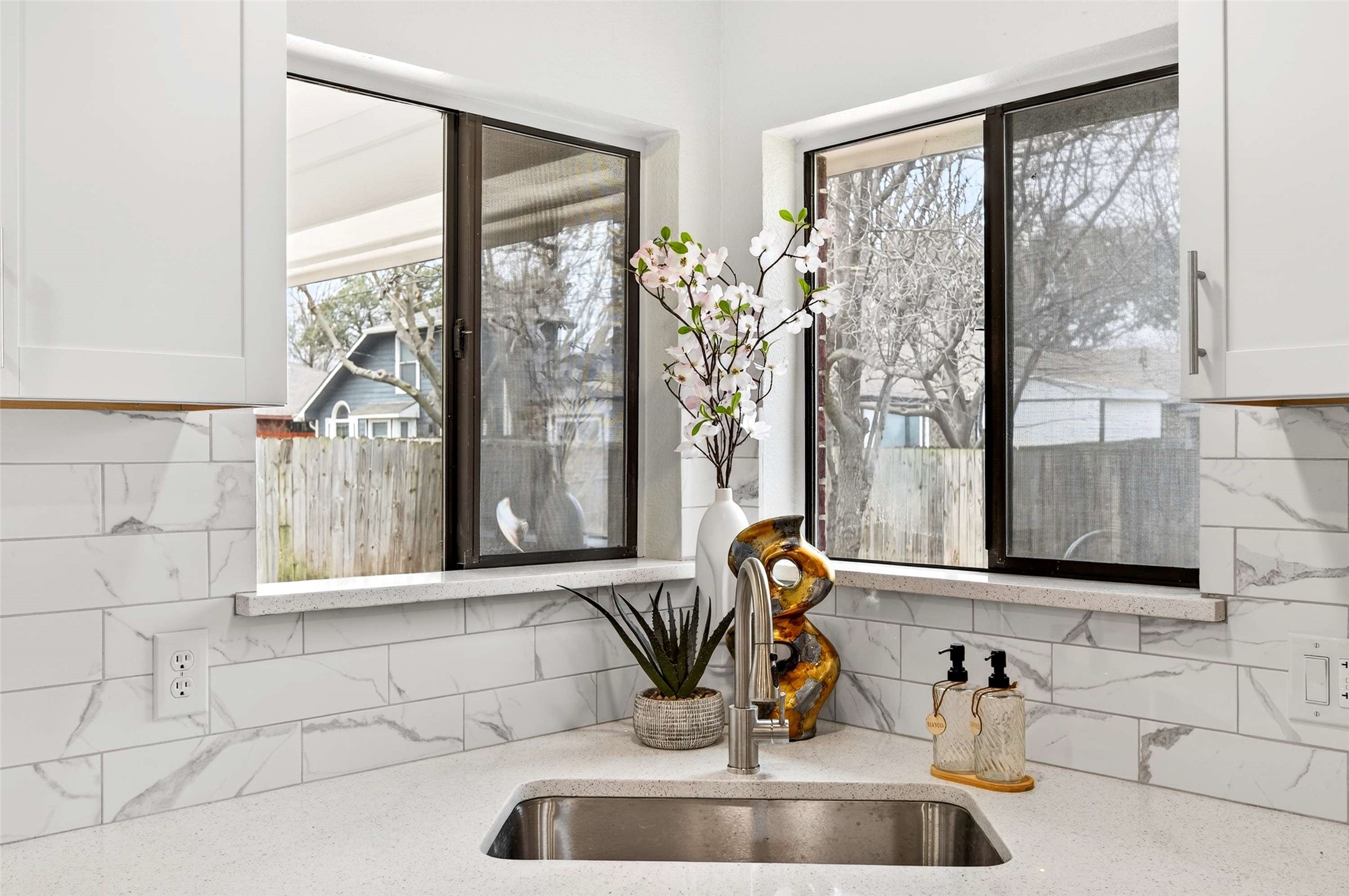 6410 Running Creek Drive Arlington TX 76001