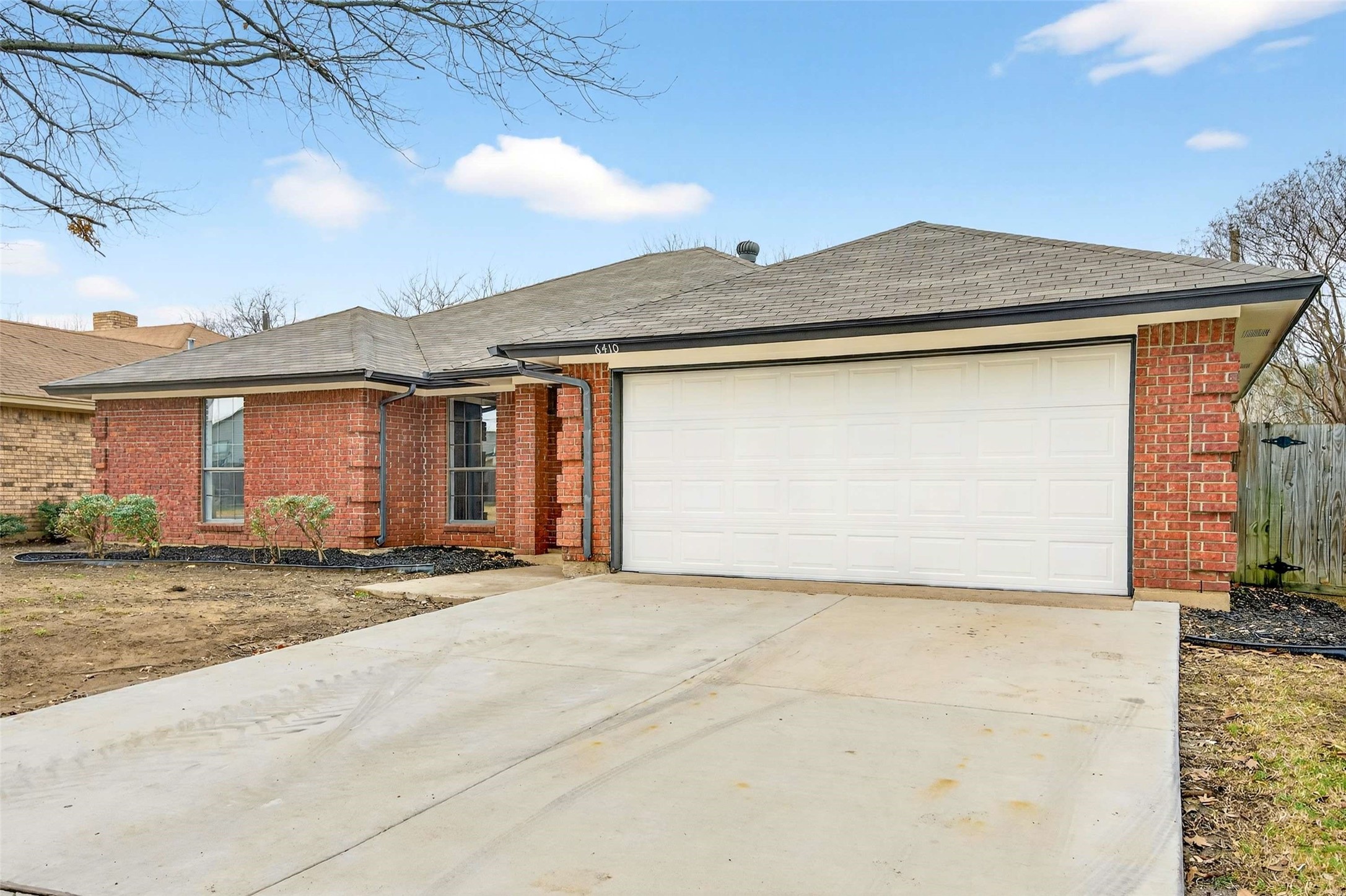 6410 Running Creek Drive Arlington TX 76001