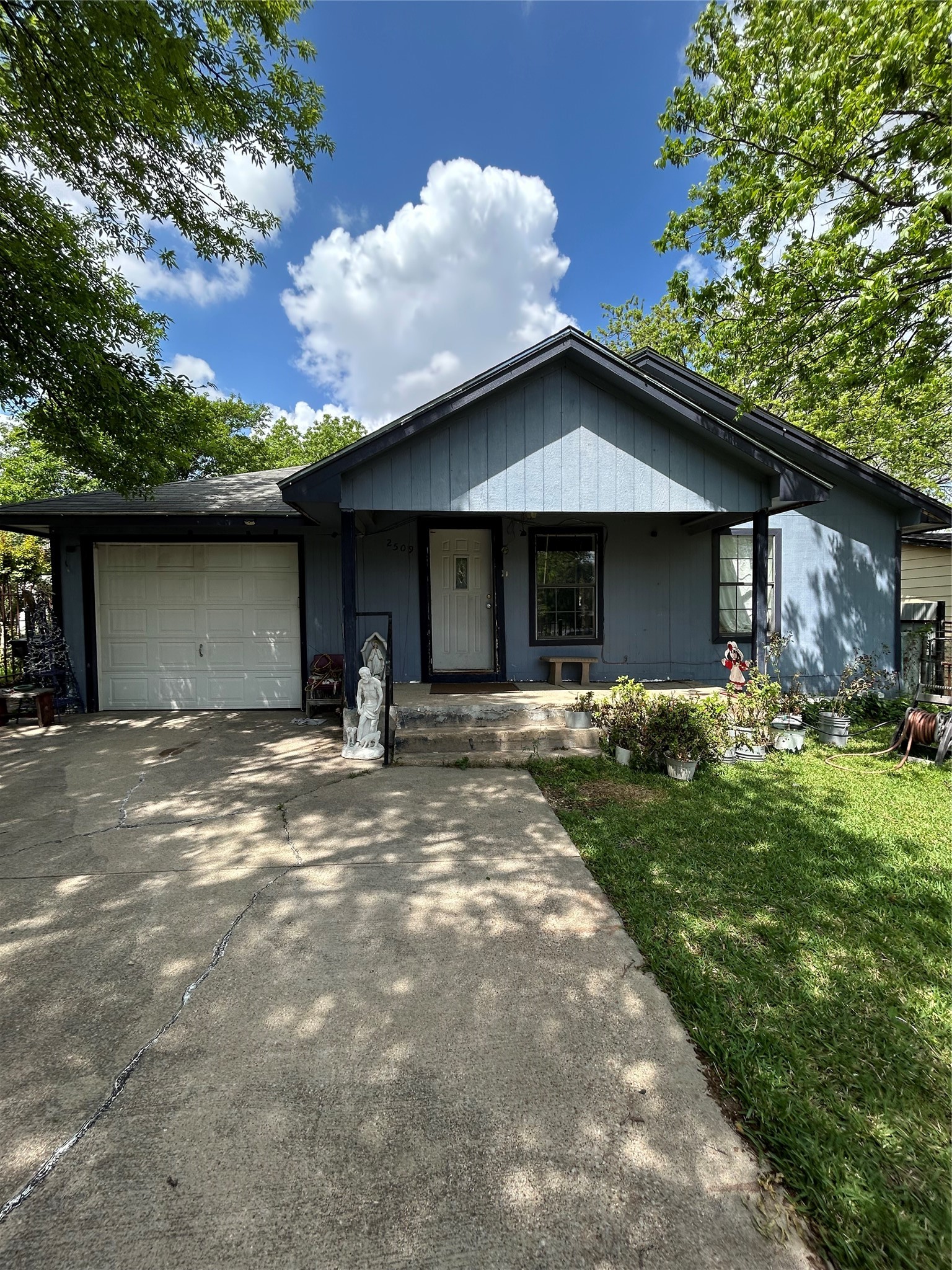 2509 Irion Avenue Fort Worth TX 76106