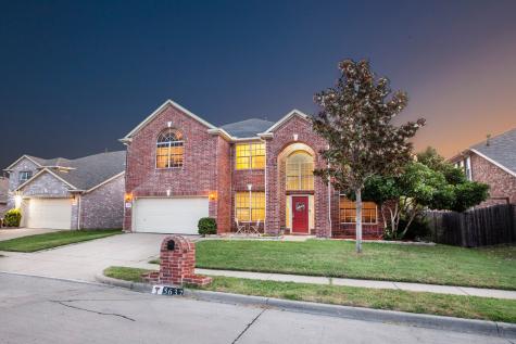 5637 Meadows Way North Richland Hills TX 76180