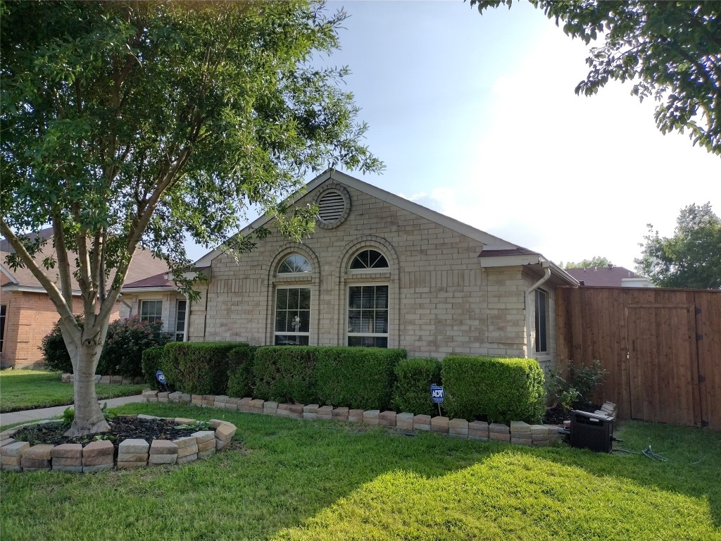 3005 Lawndale Drive Lancaster TX 75134