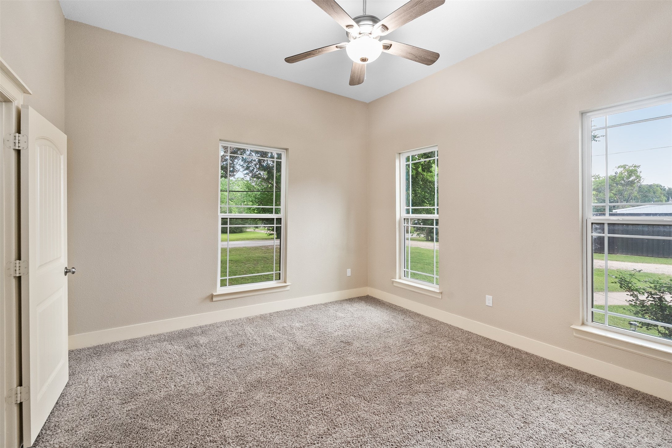 503 E 13th Street Kemp TX 75143