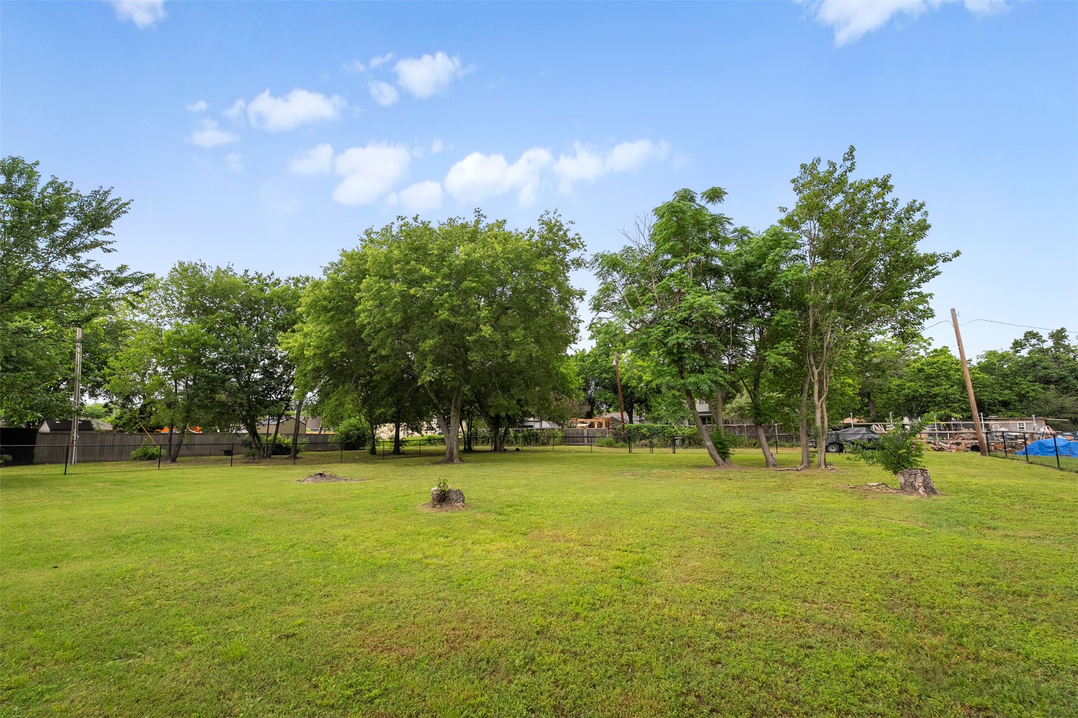 503 E 13th Street Kemp TX 75143
