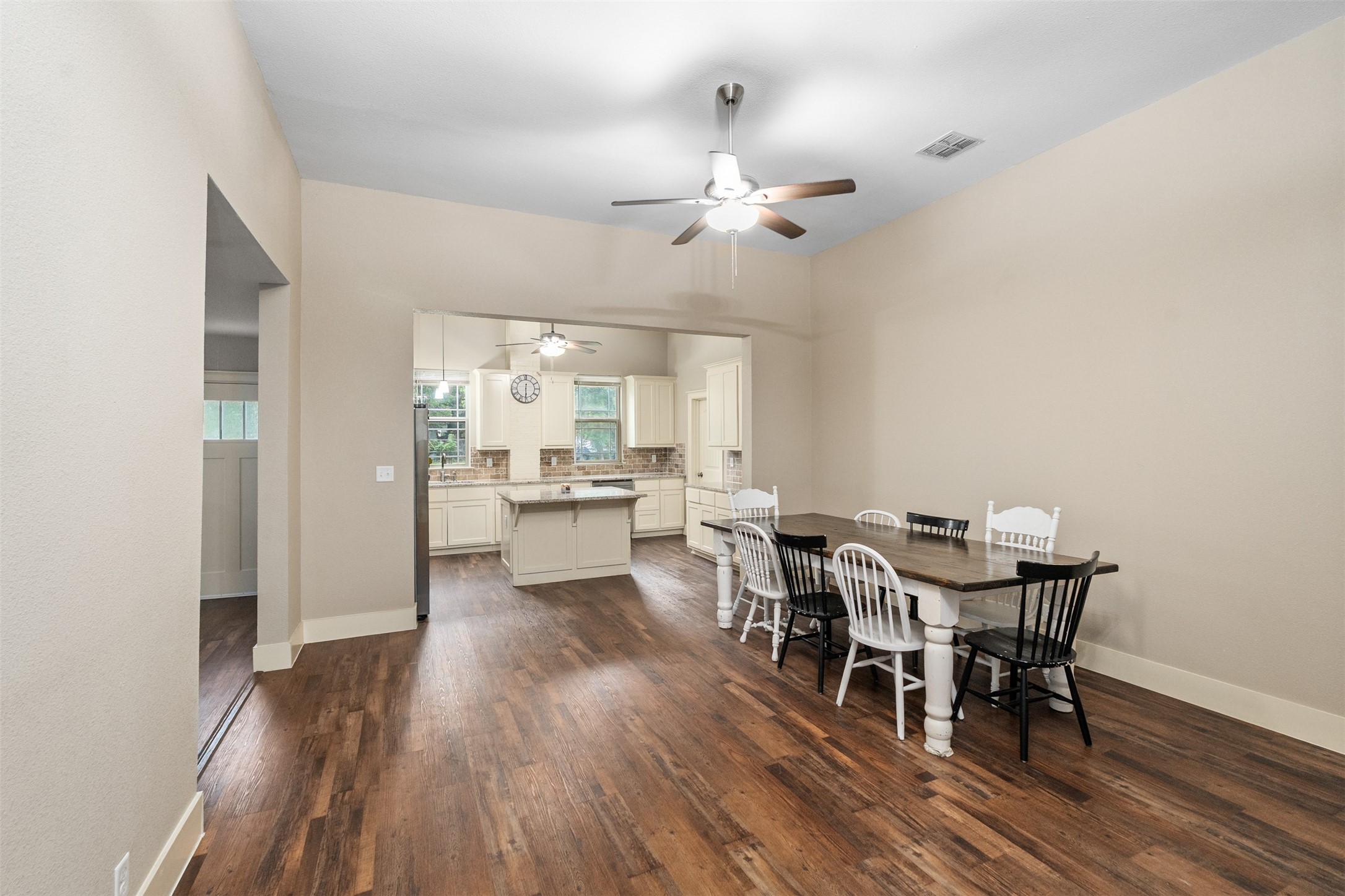 503 E 13th Street Kemp TX 75143