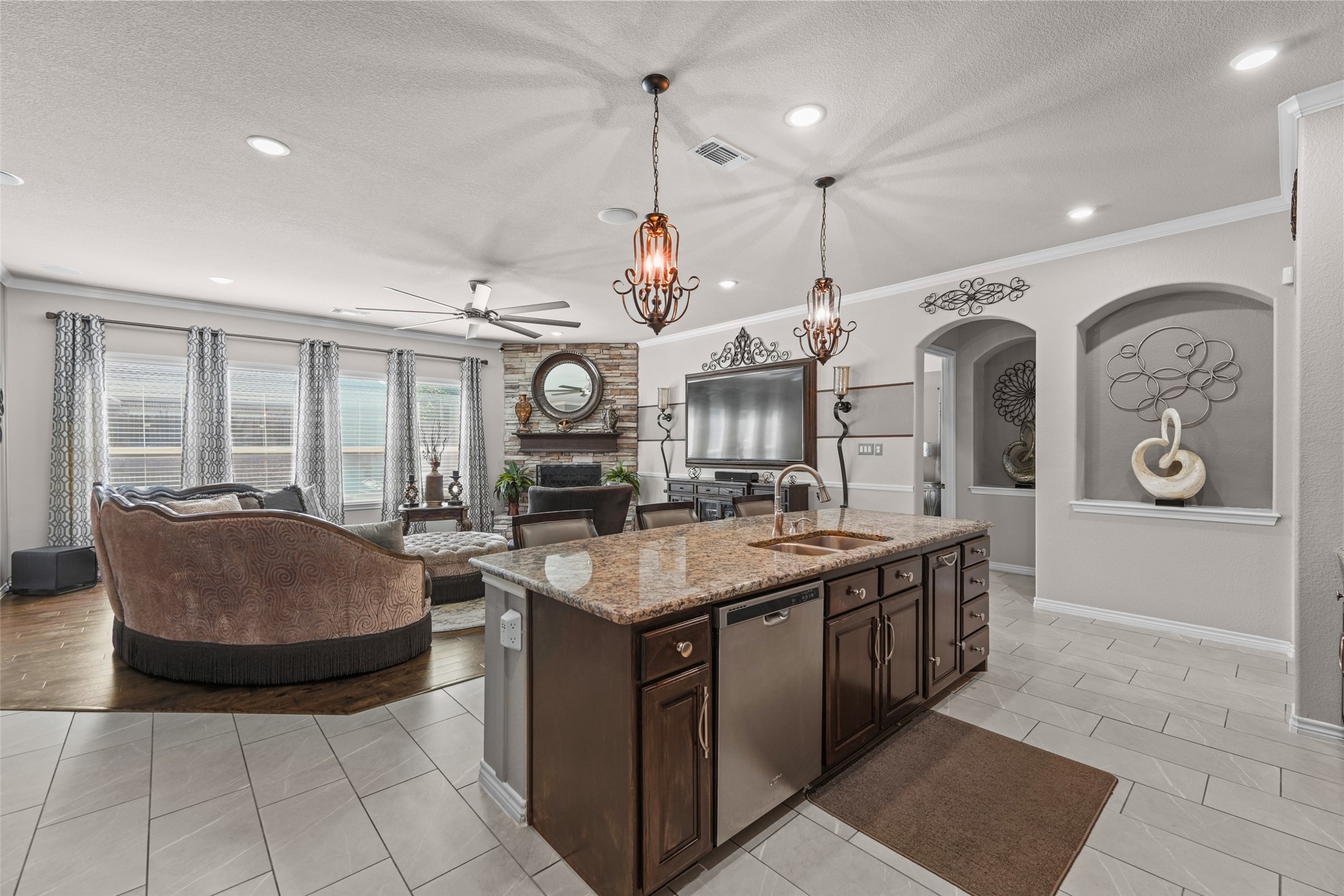 1568 Retreat Road Waxahachie TX 75165
