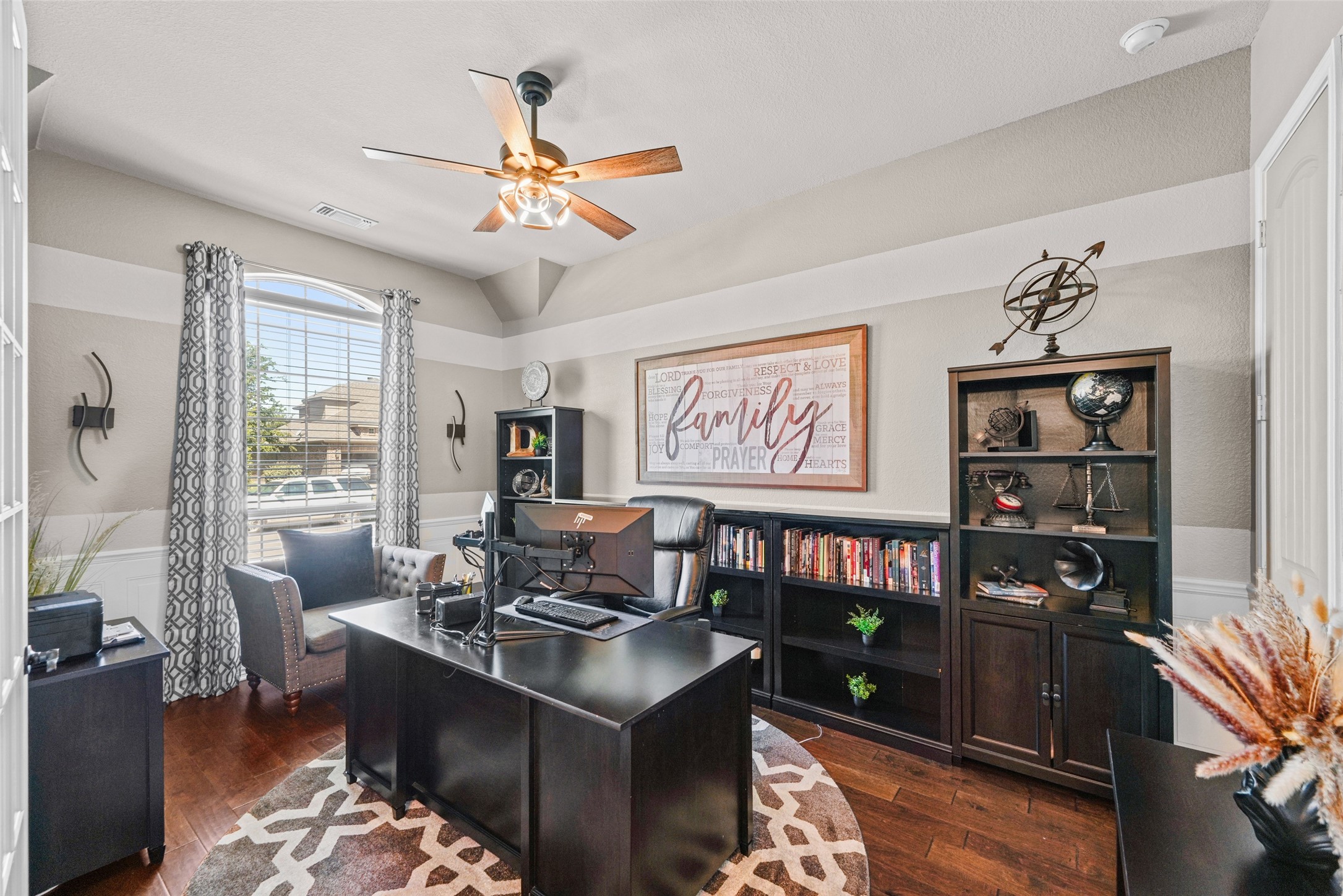 1568 Retreat Road Waxahachie TX 75165