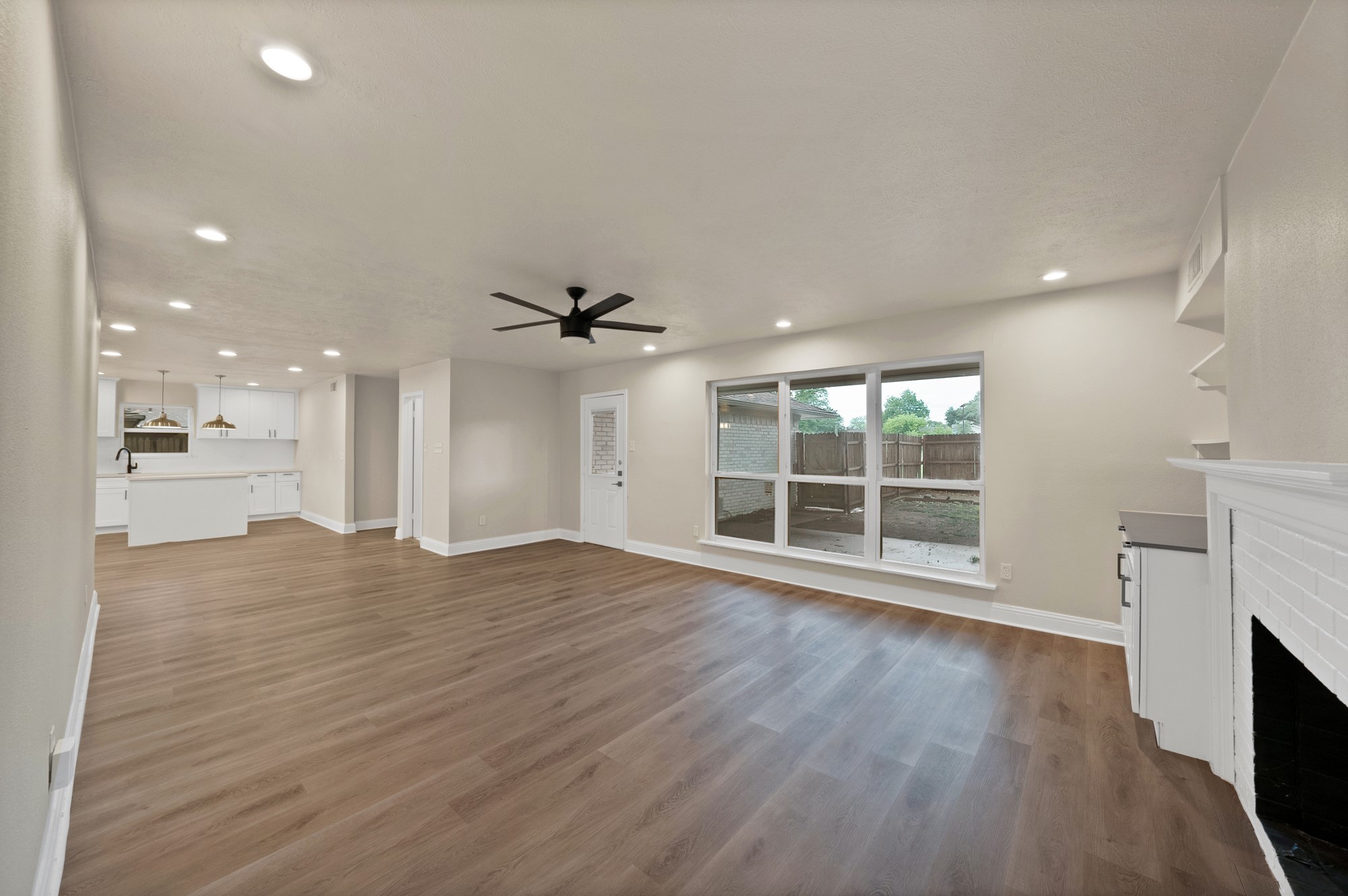 3115 Ponder Drive Dallas TX 75229