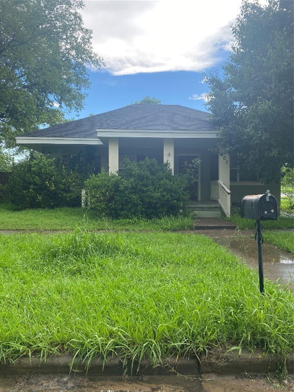 501 S Daugherty Avenue Eastland TX 76448