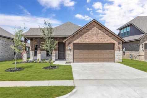 732 Ruellia Street Weatherford TX 76086