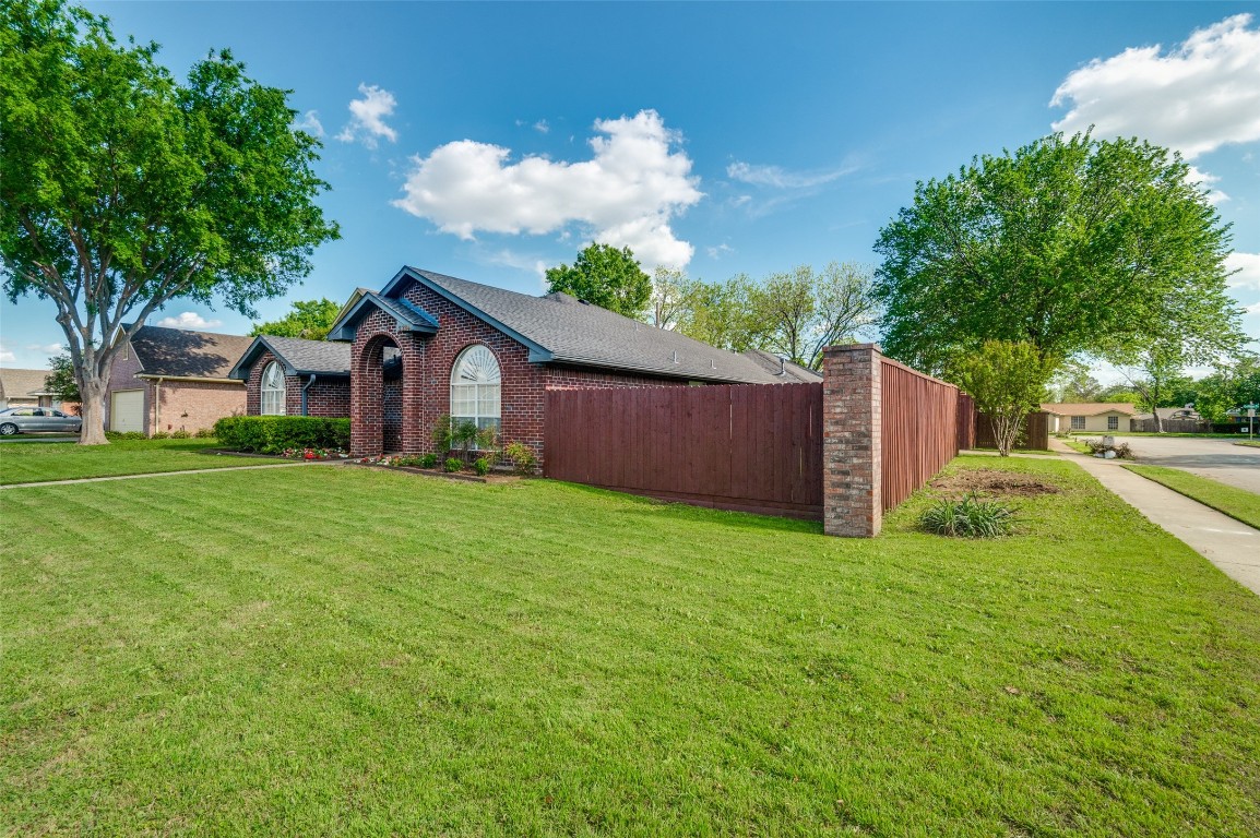 3234 Woodbrook Court Irving TX 75061