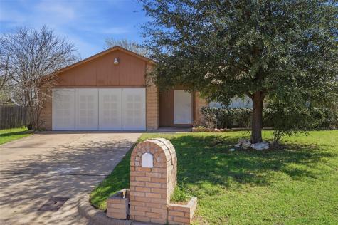 3950 Cypress Wood Court Fort Worth TX 76133