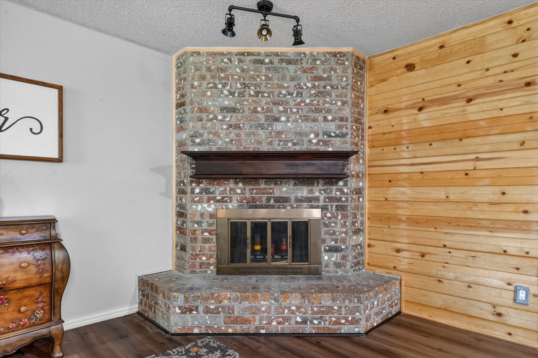 6304 Cascade Circle Watauga TX 76148
